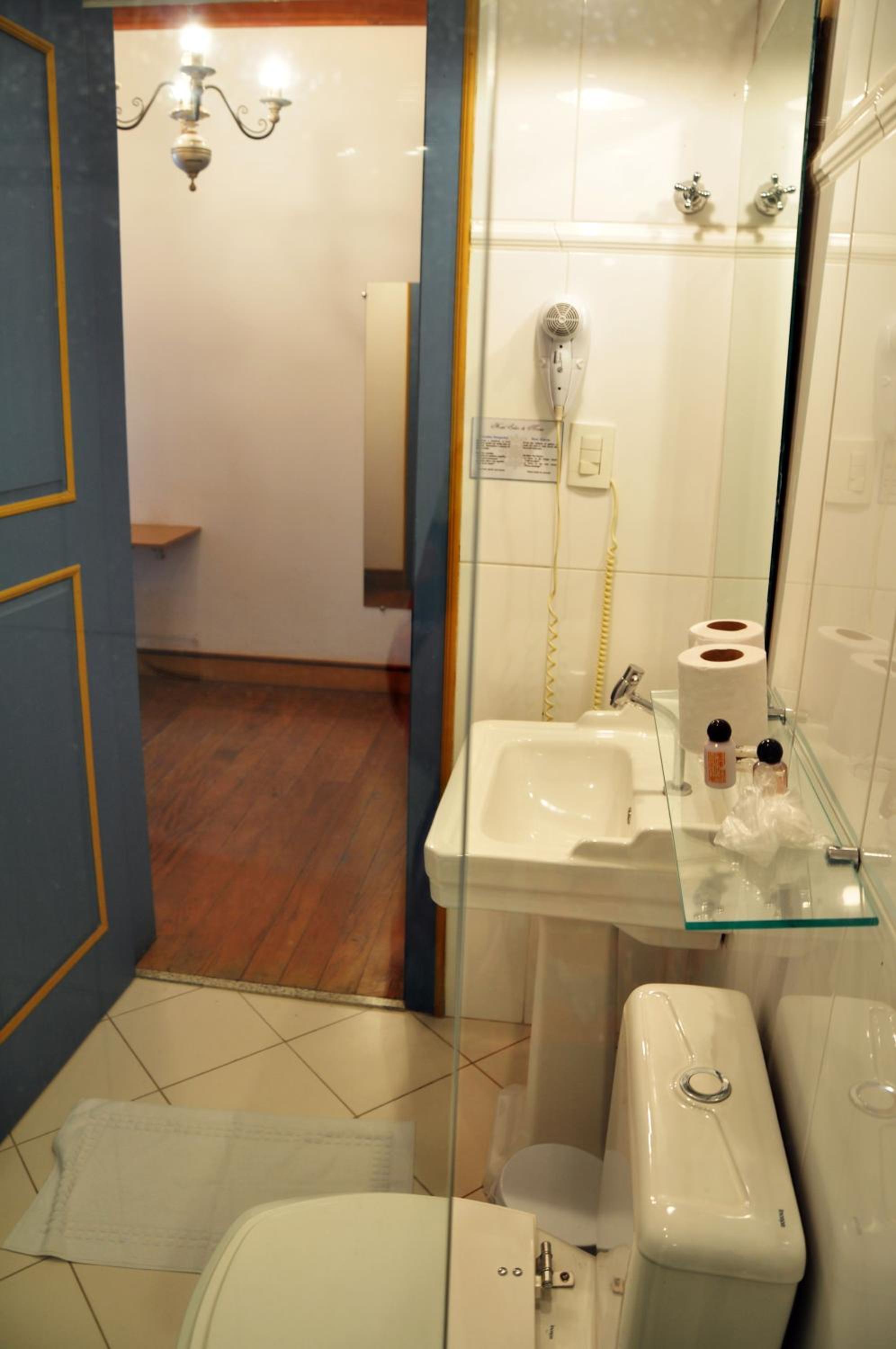 Standard Triple Room photo 2