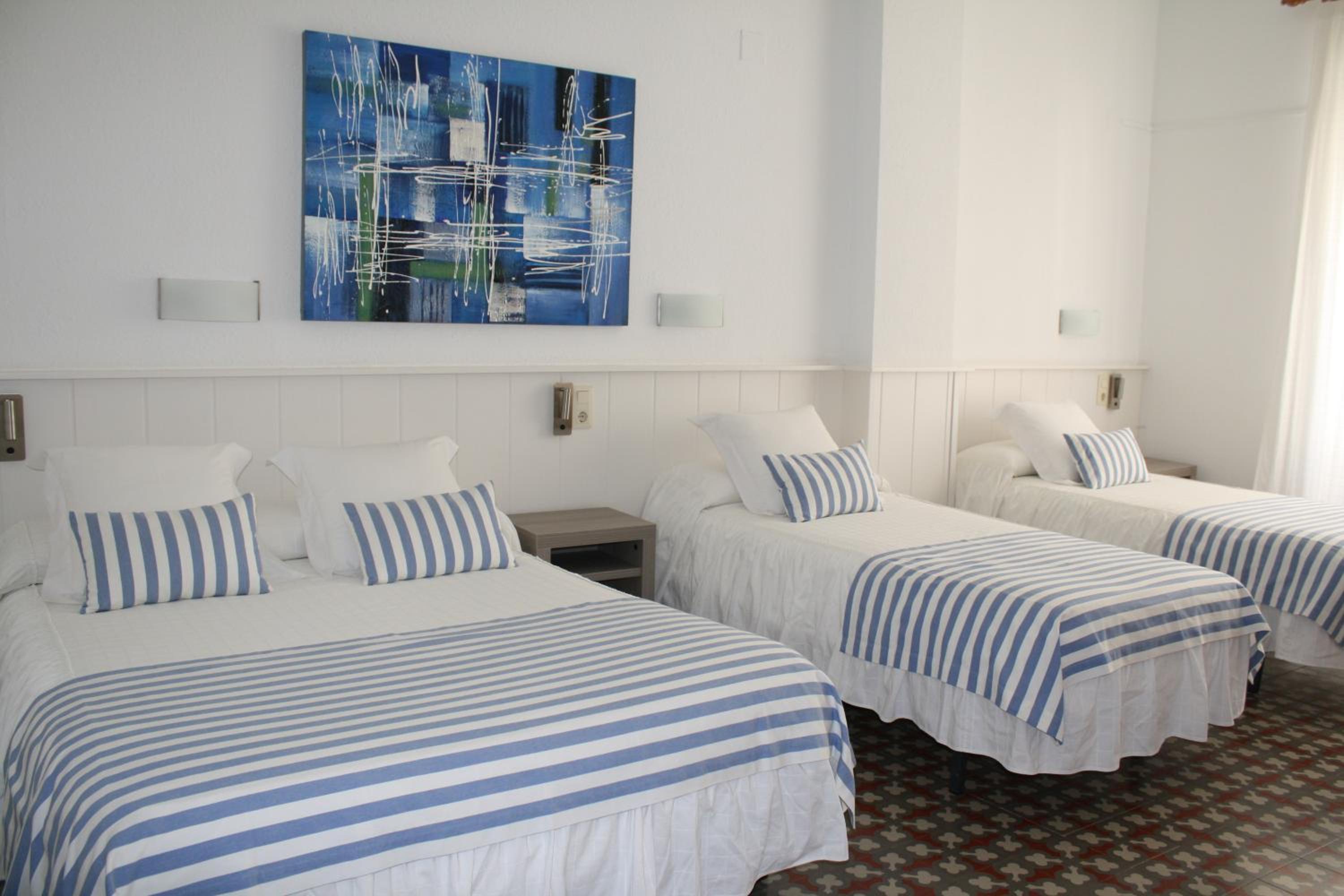 Quadruple Room photo 1