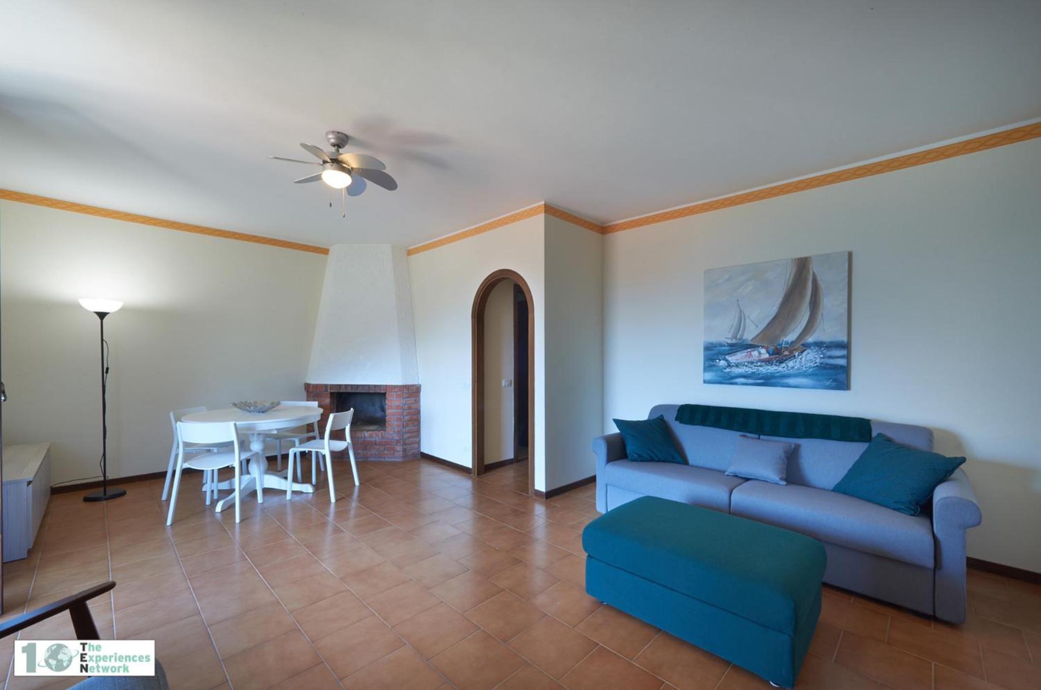 Apartment photo 3