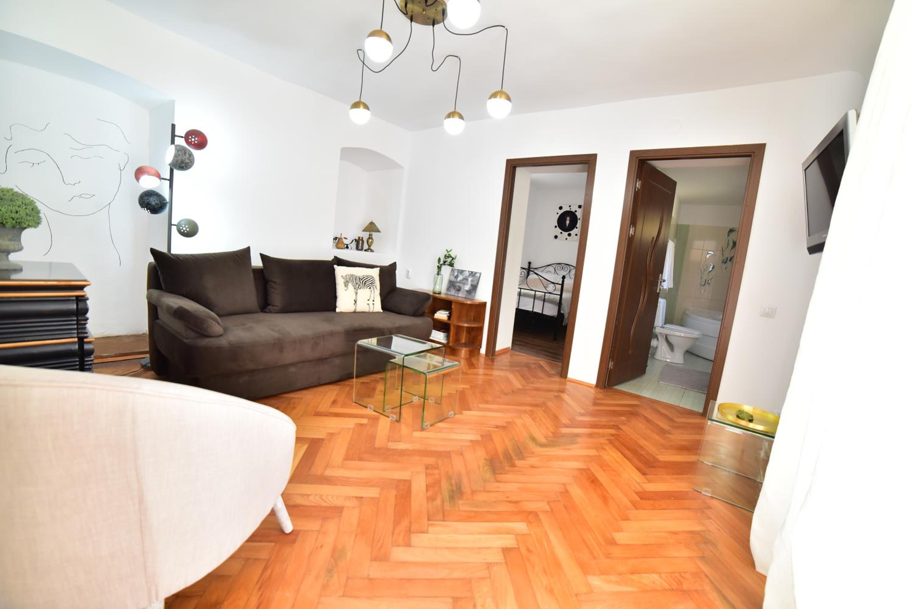 Two-Bedroom Apartment - Photo 12