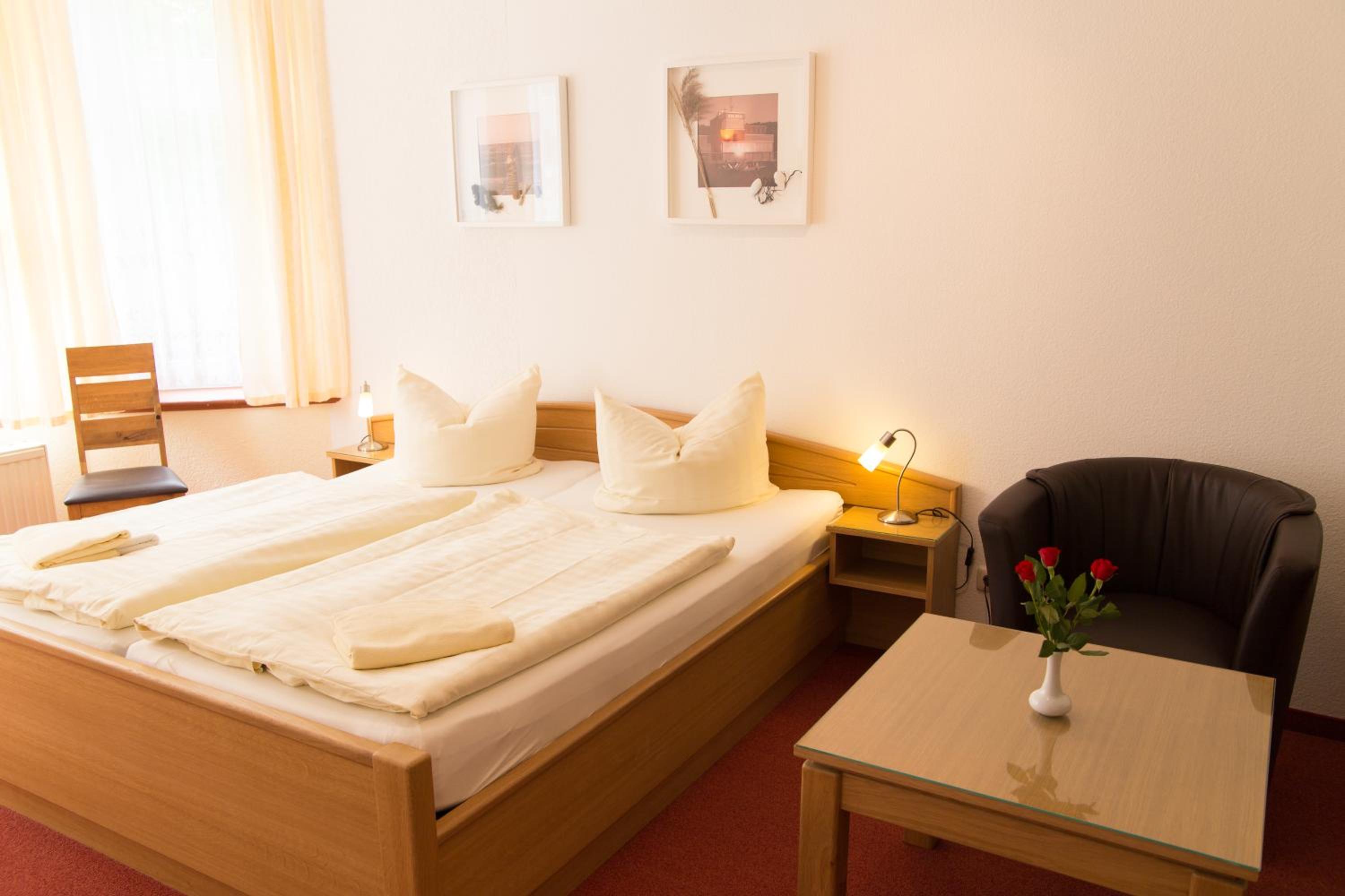 Large Double Room