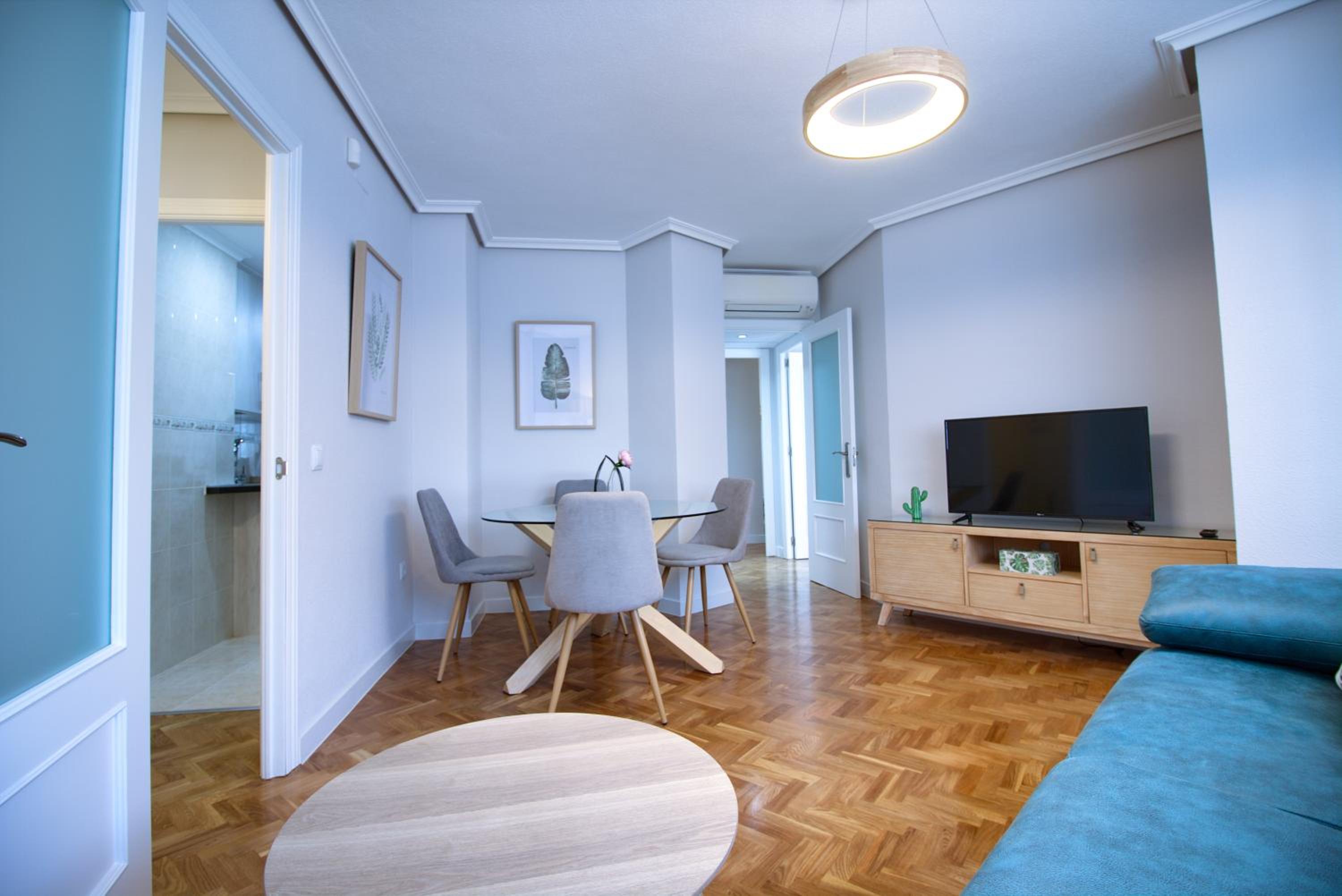 Deluxe Apartment - Photo 7