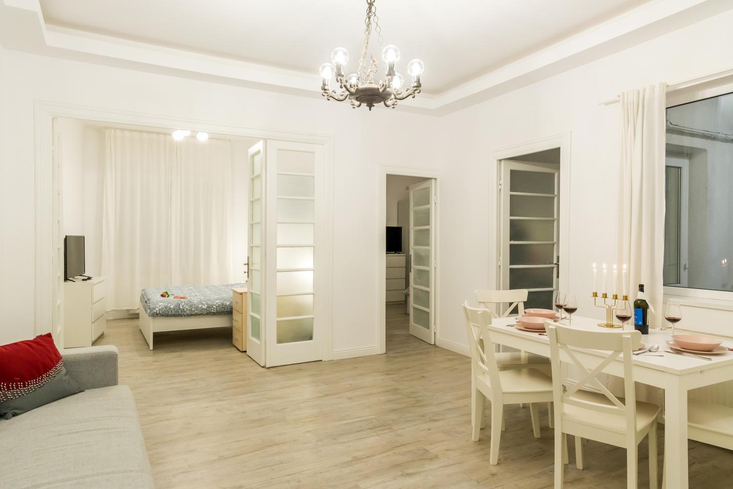 Two-Bedroom Apartment - Photo 17