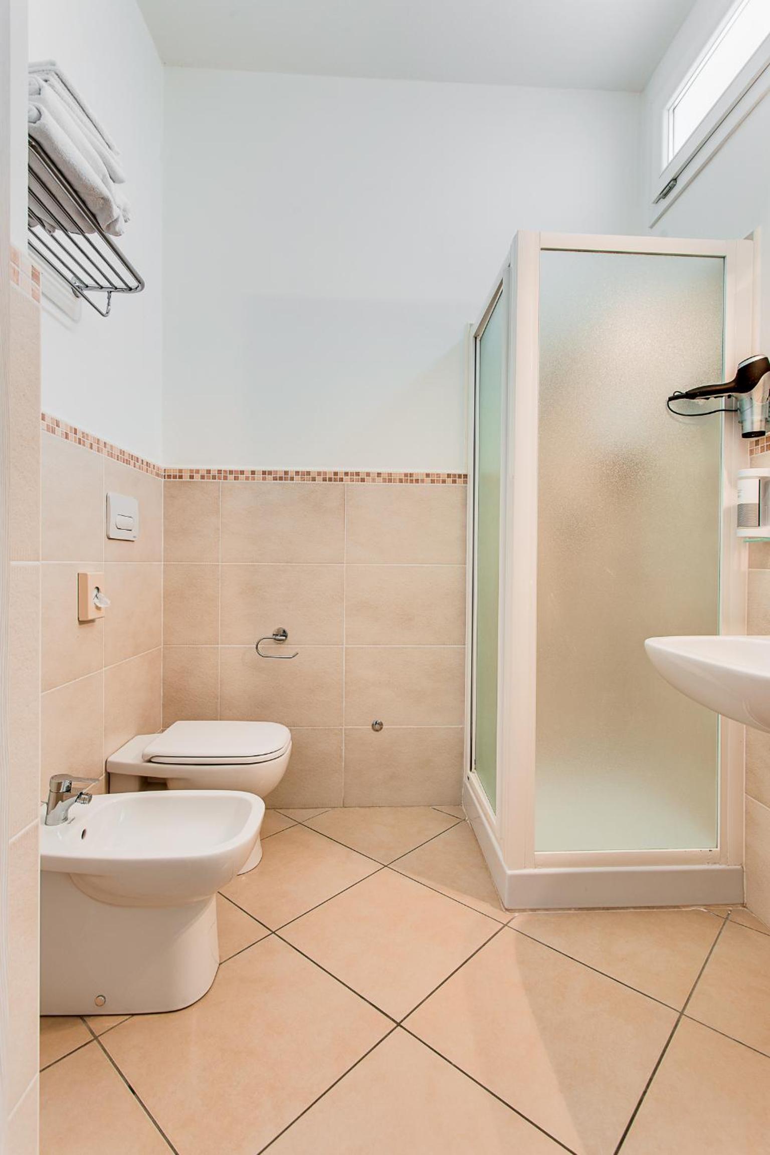 Triple Room photo 3