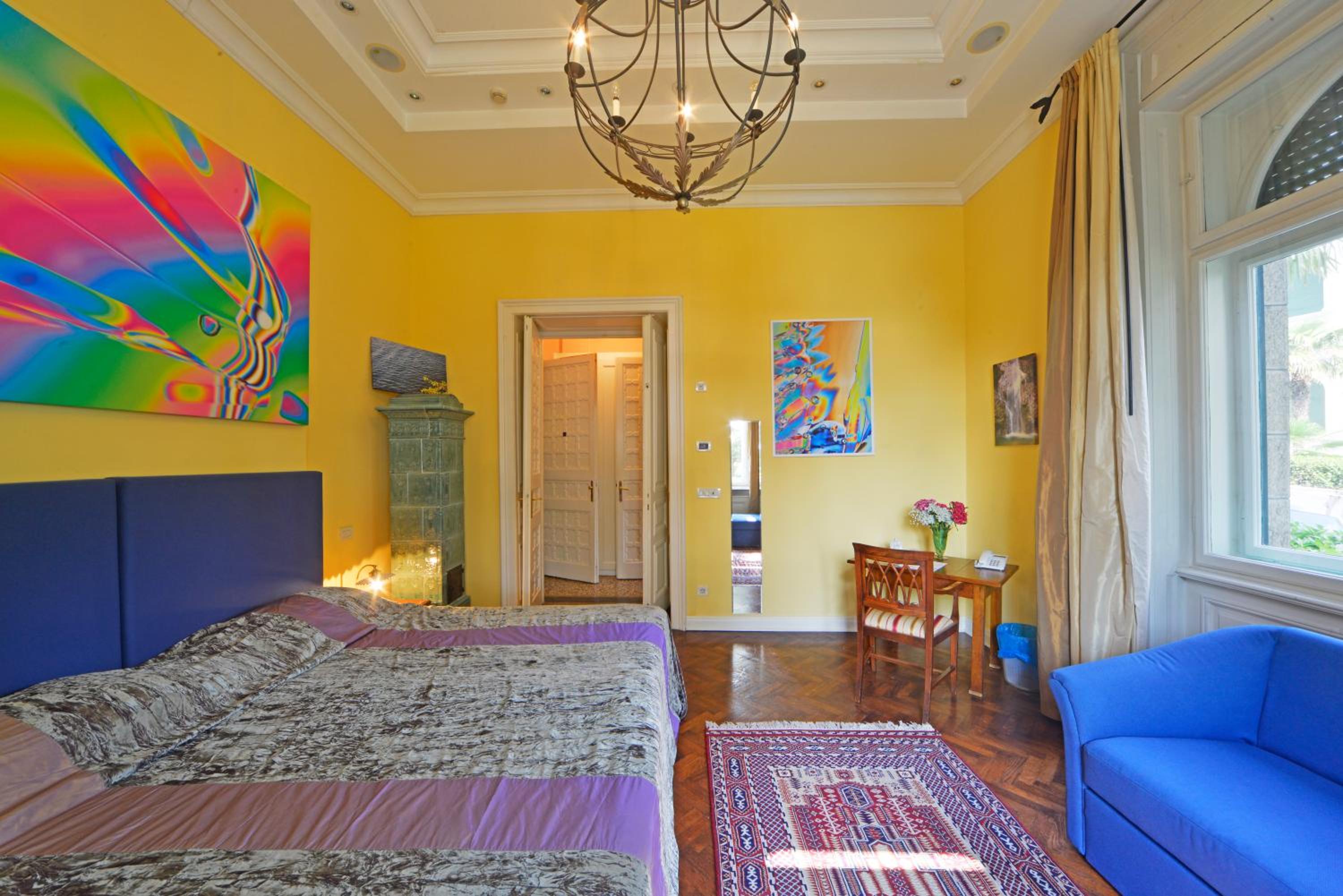 Standard Twin Room photo 2