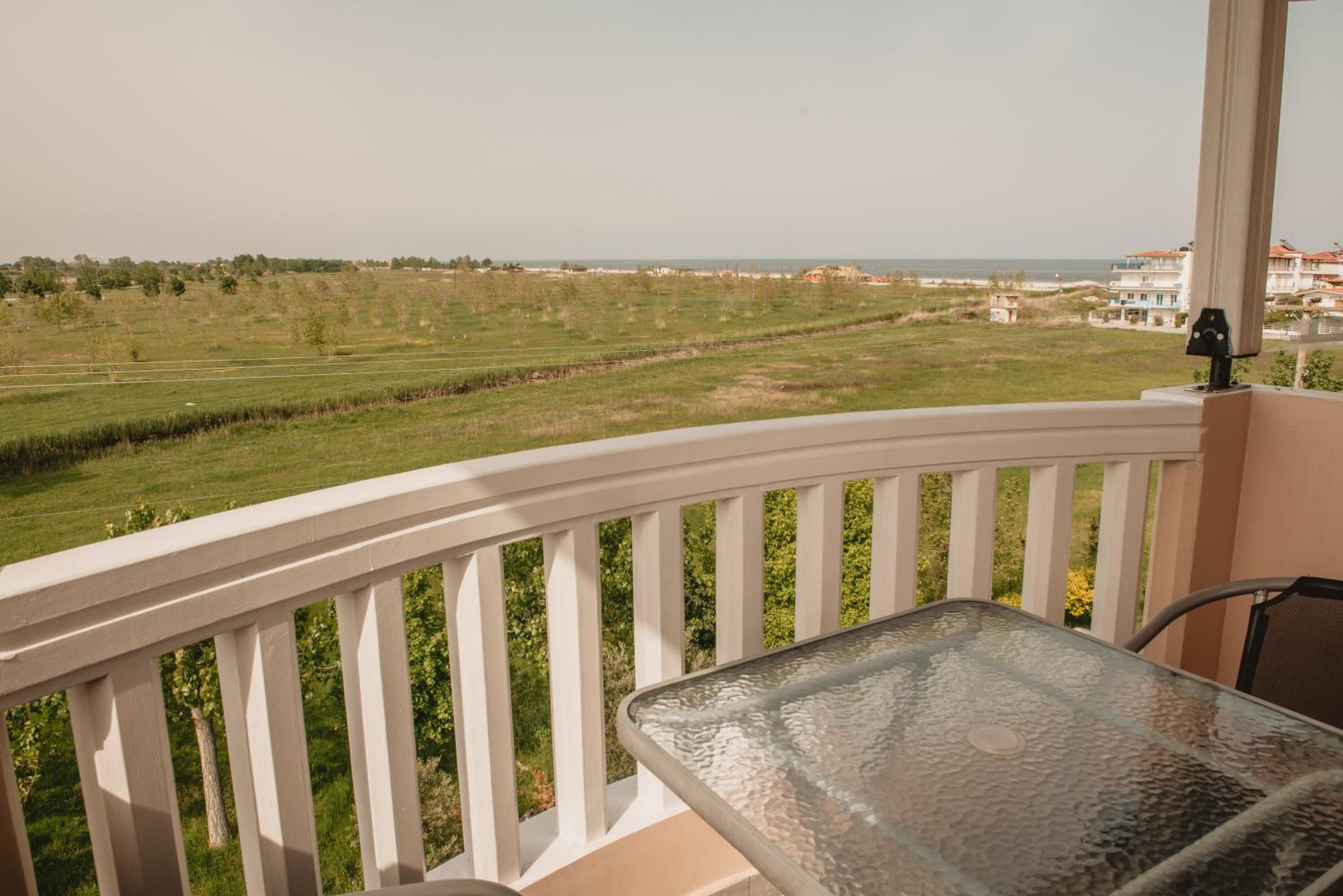 Deluxe Double Room with Sea View - Photo 7