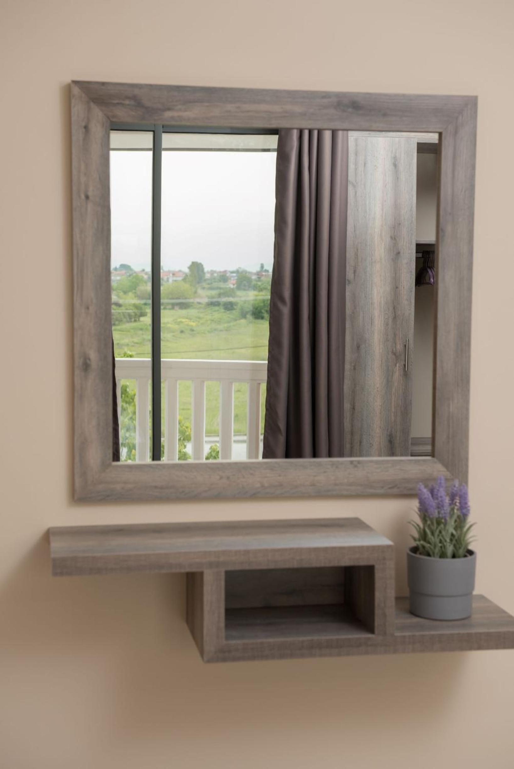 Deluxe Double Room with Sea View - Photo 9
