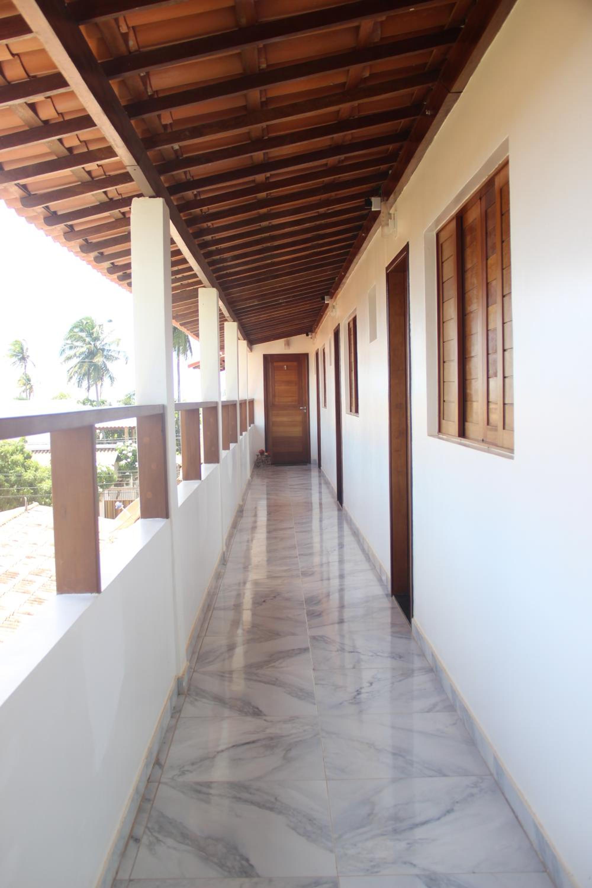 Apartment with Sea View - Photo 8