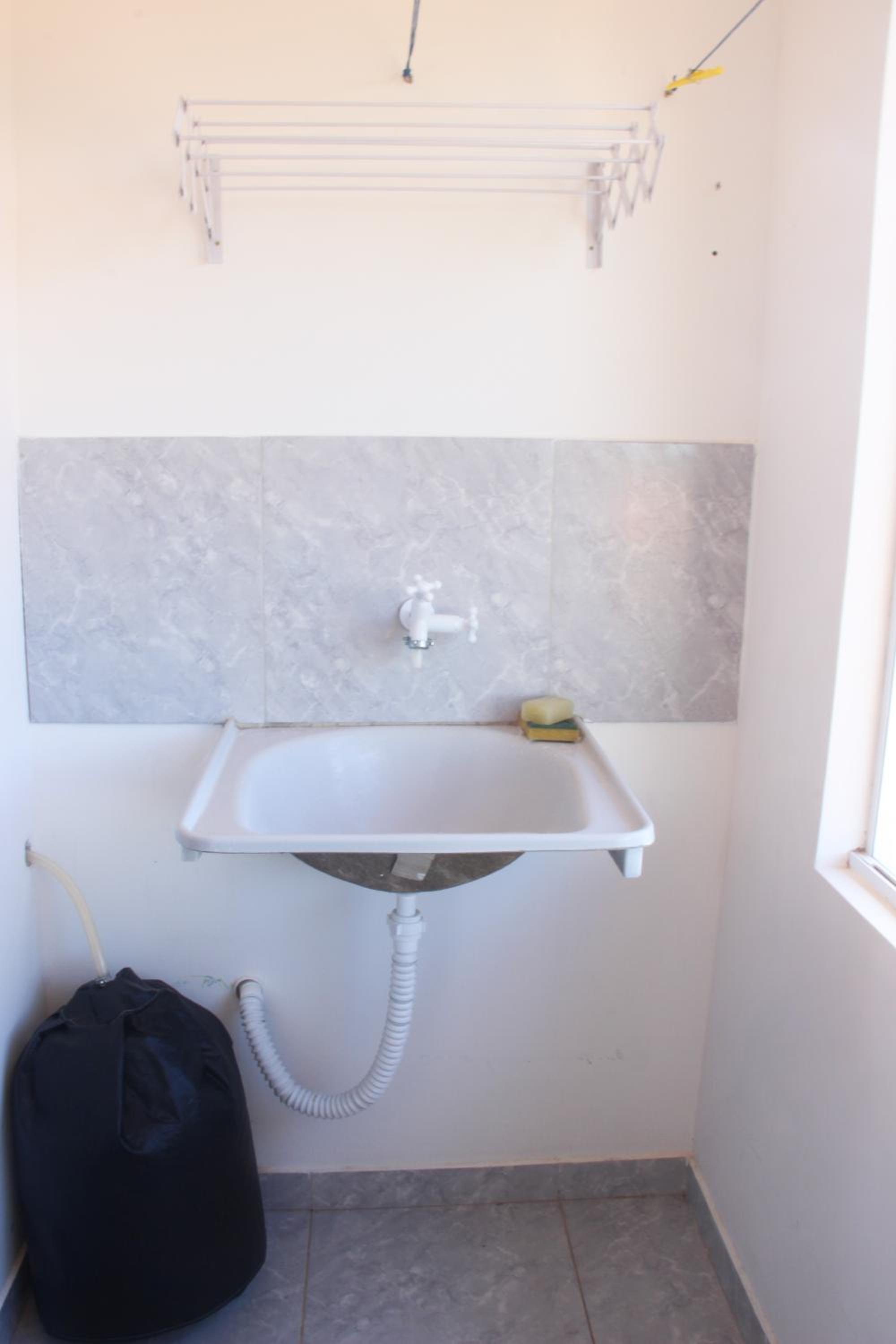 Apartment with Sea View - Photo 4