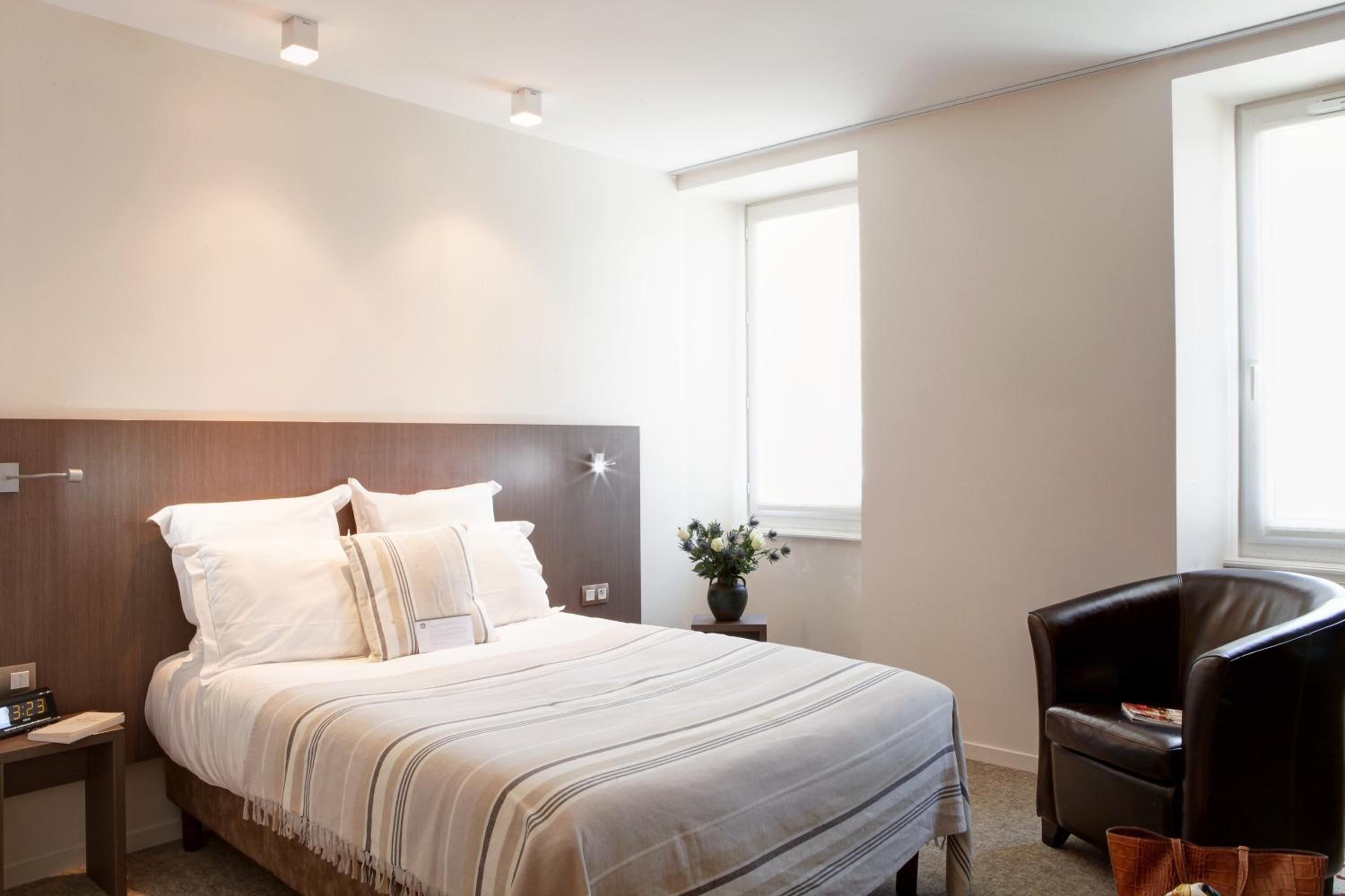Superior Double Room with City View
