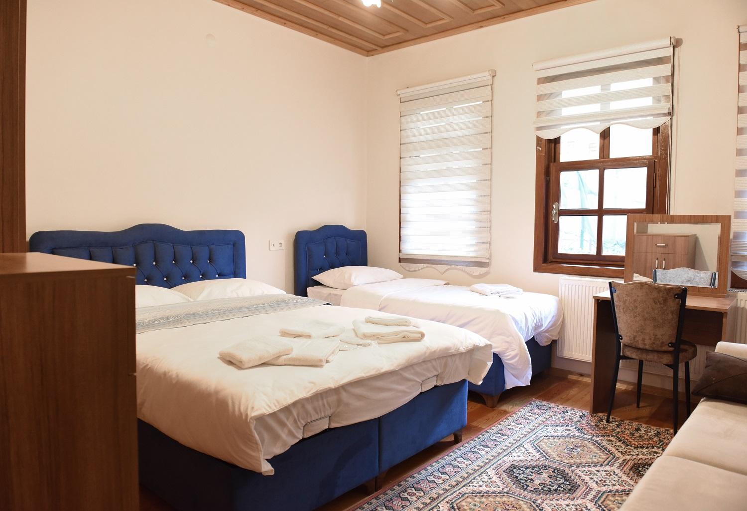 Triple Room with Garden View - Photo 6