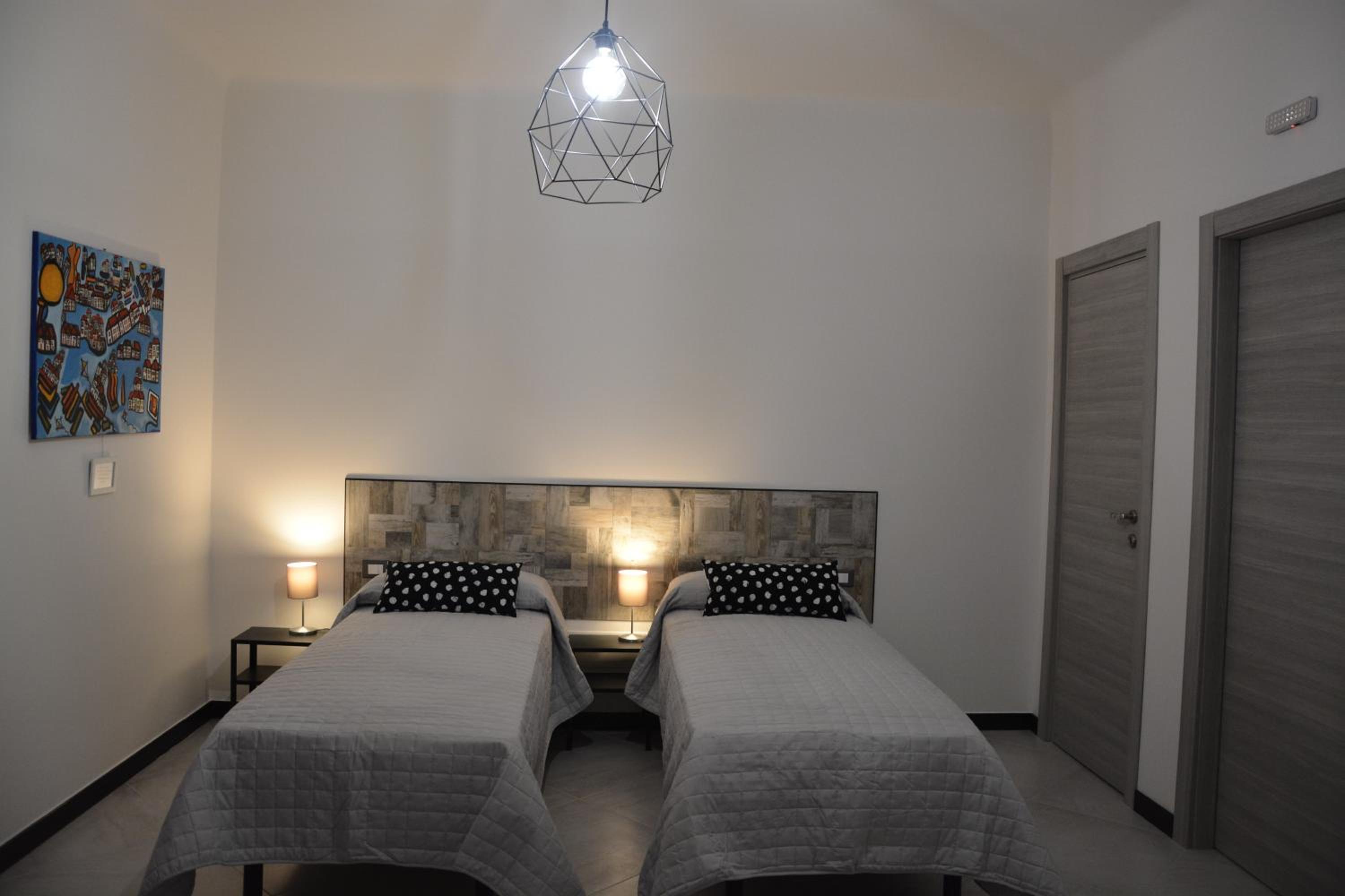Triple Room with Private Bathroom photo 2