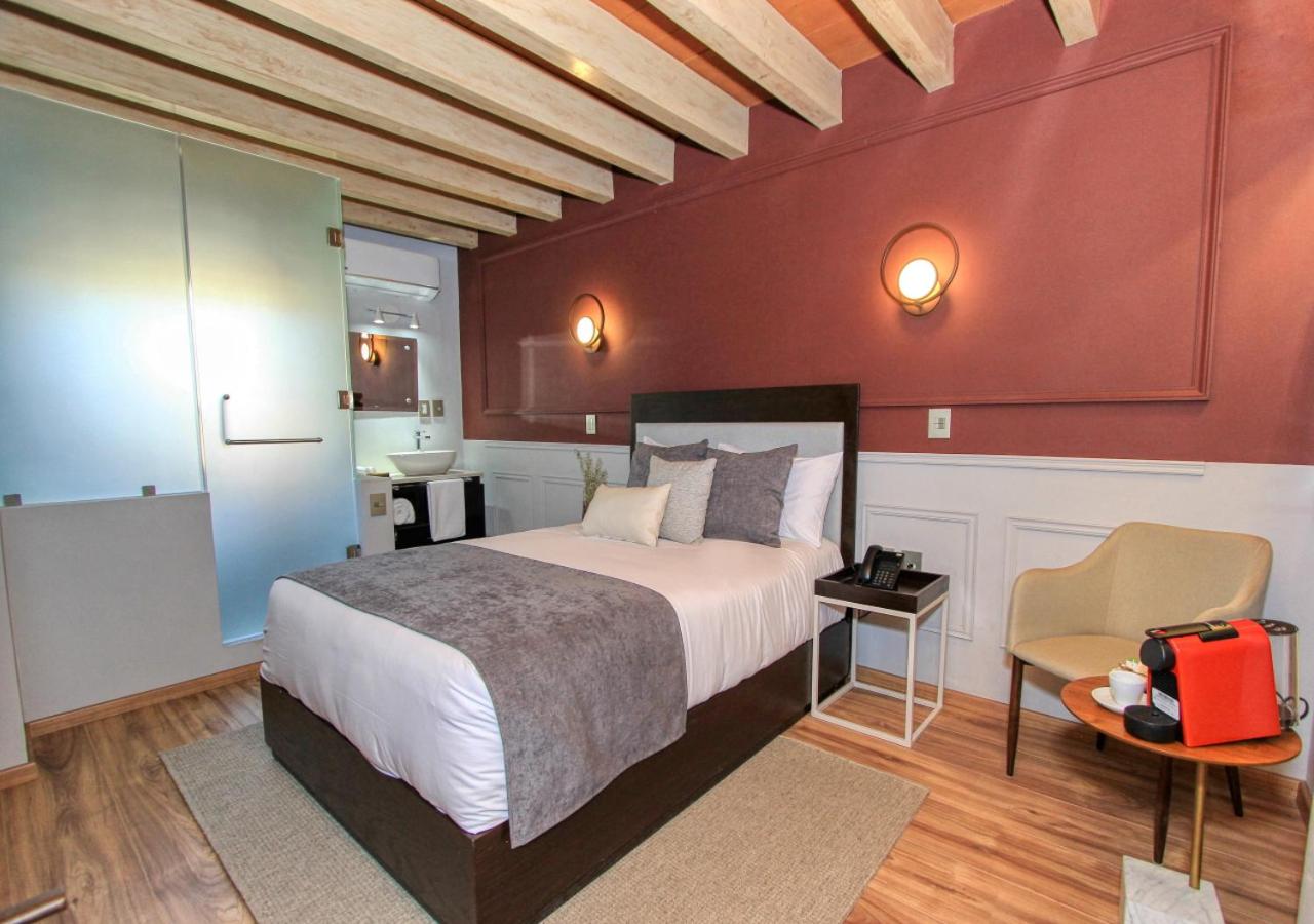 Queen Suite - Photo 3