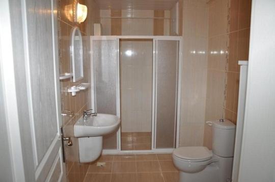 Two-Bedroom Apartment (4 Adults + 2 Children) photo 3