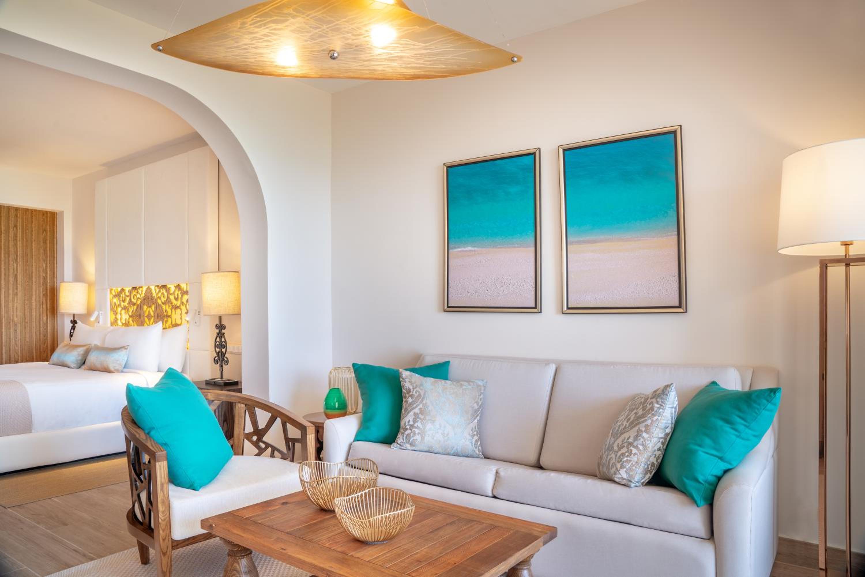 Premium Luxury, Junior Suite, 1 King, Ocean view, Balcony photo 2