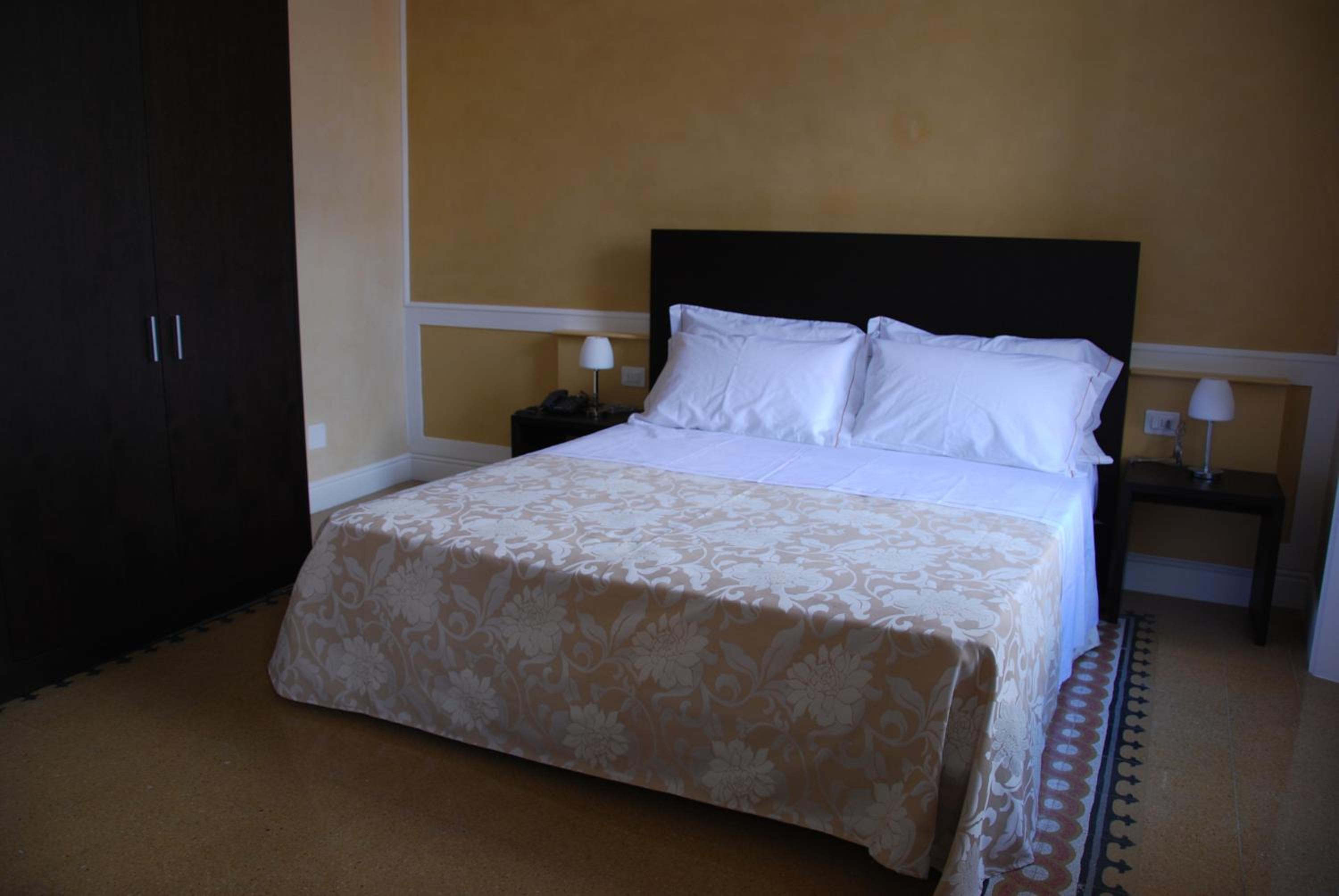 Superior Single Room