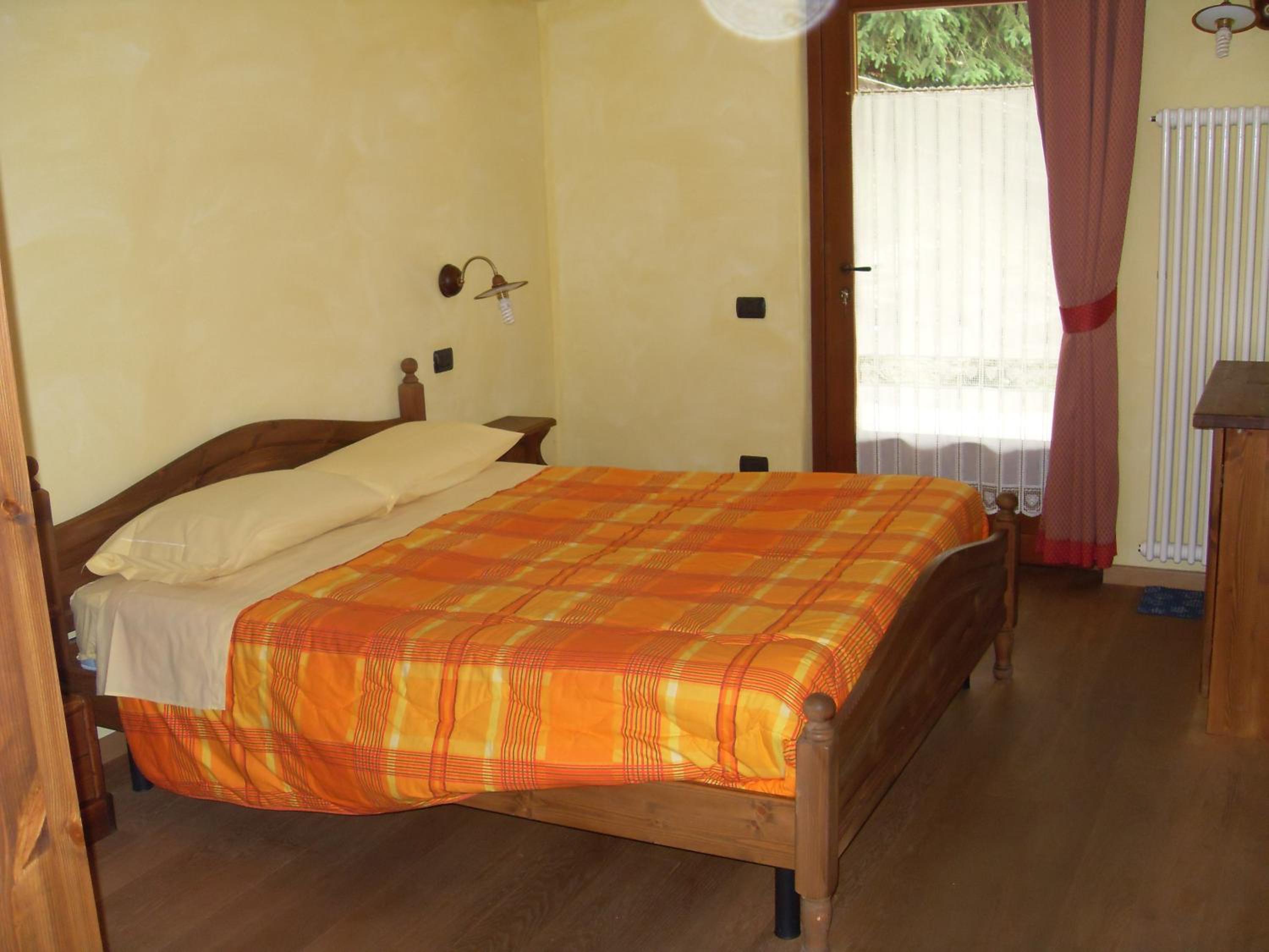 One-Bedroom Apartment (2-4 Adults)  photo 1