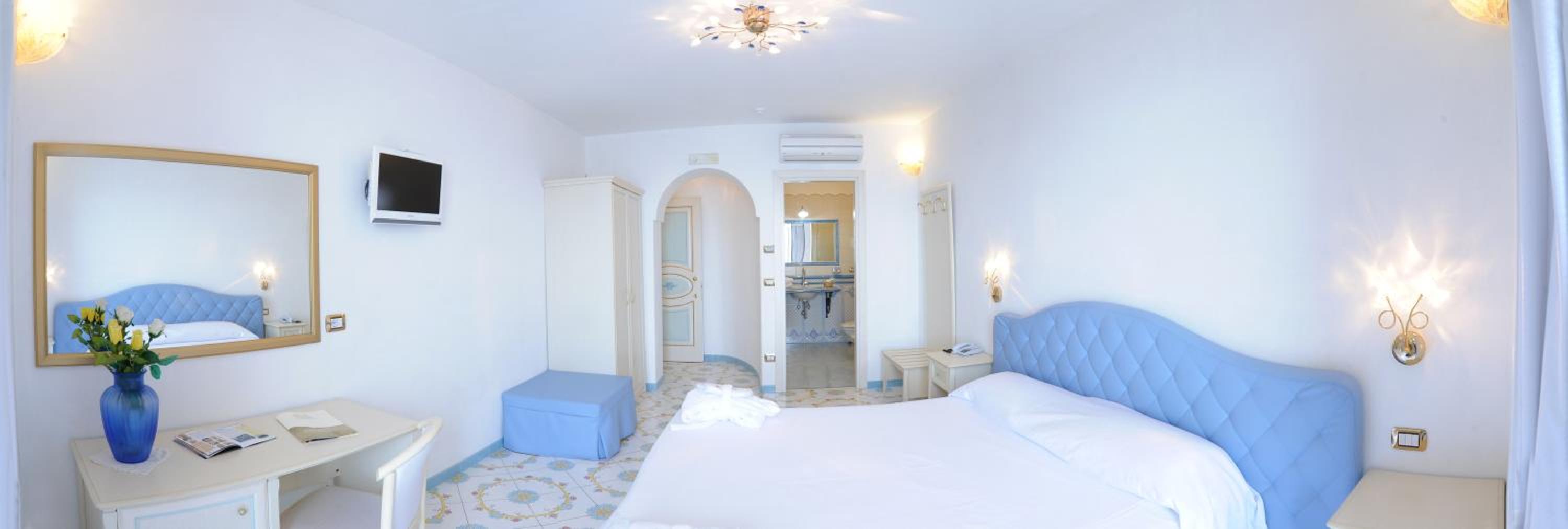 Superior Double Room with Sea View