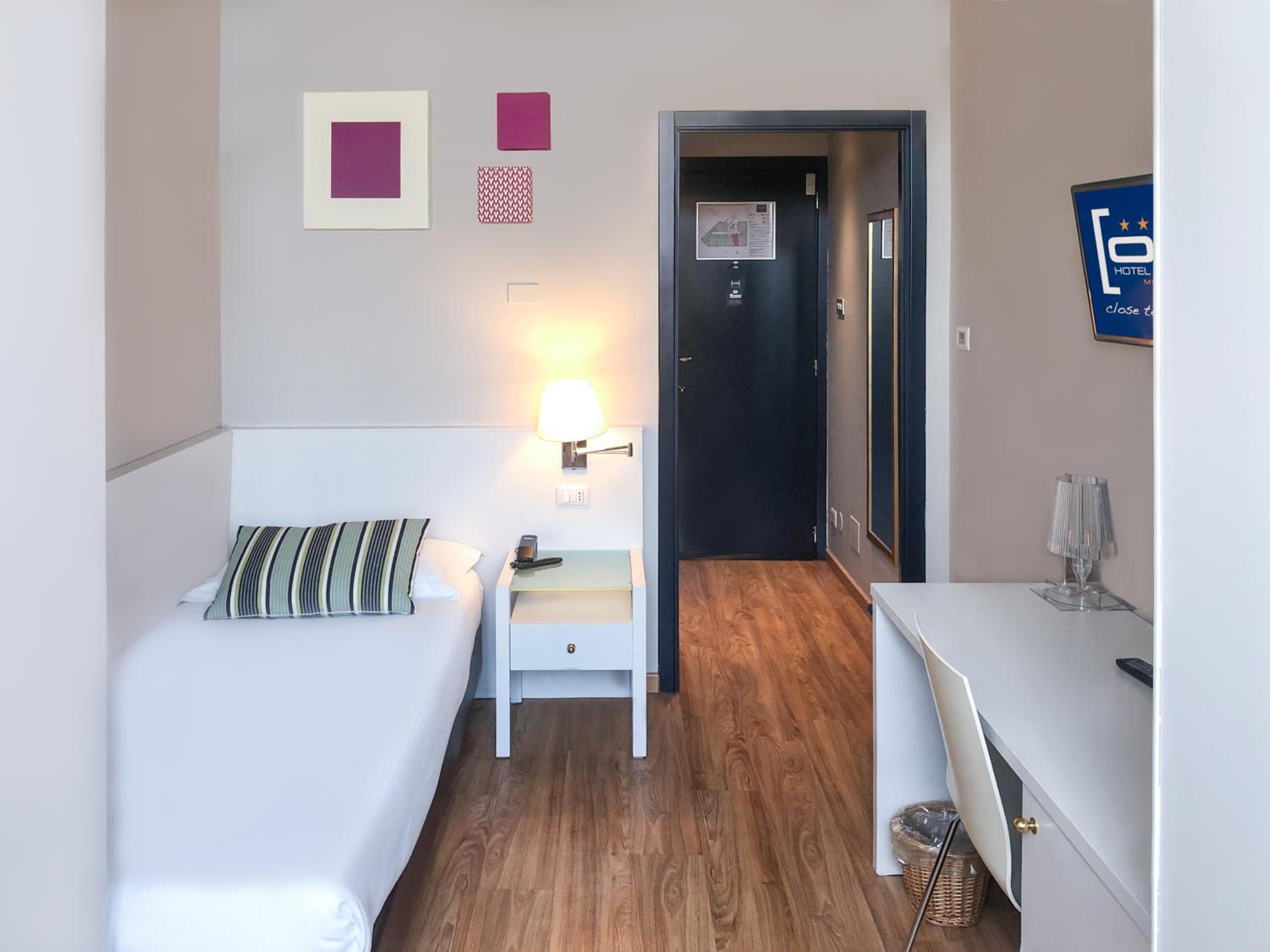 Classic Single Room