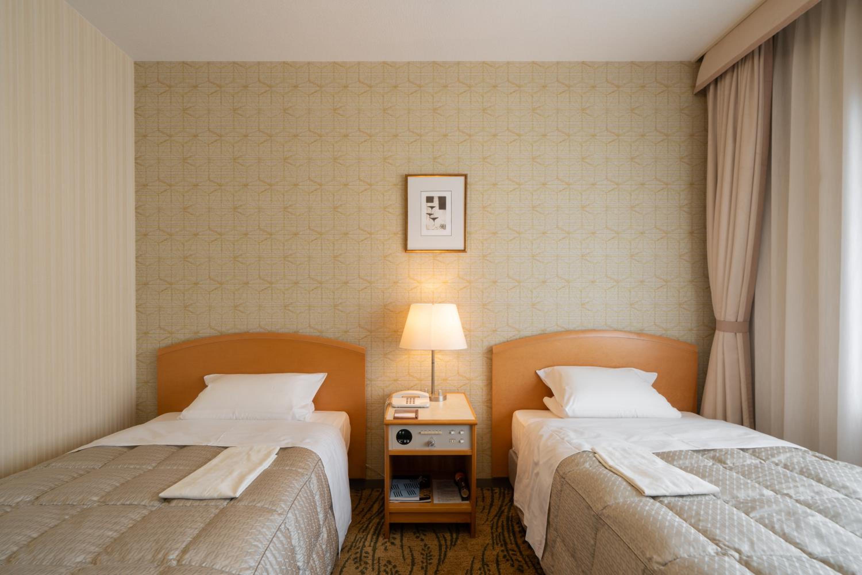 Economy Twin Room - Smoking photo 1