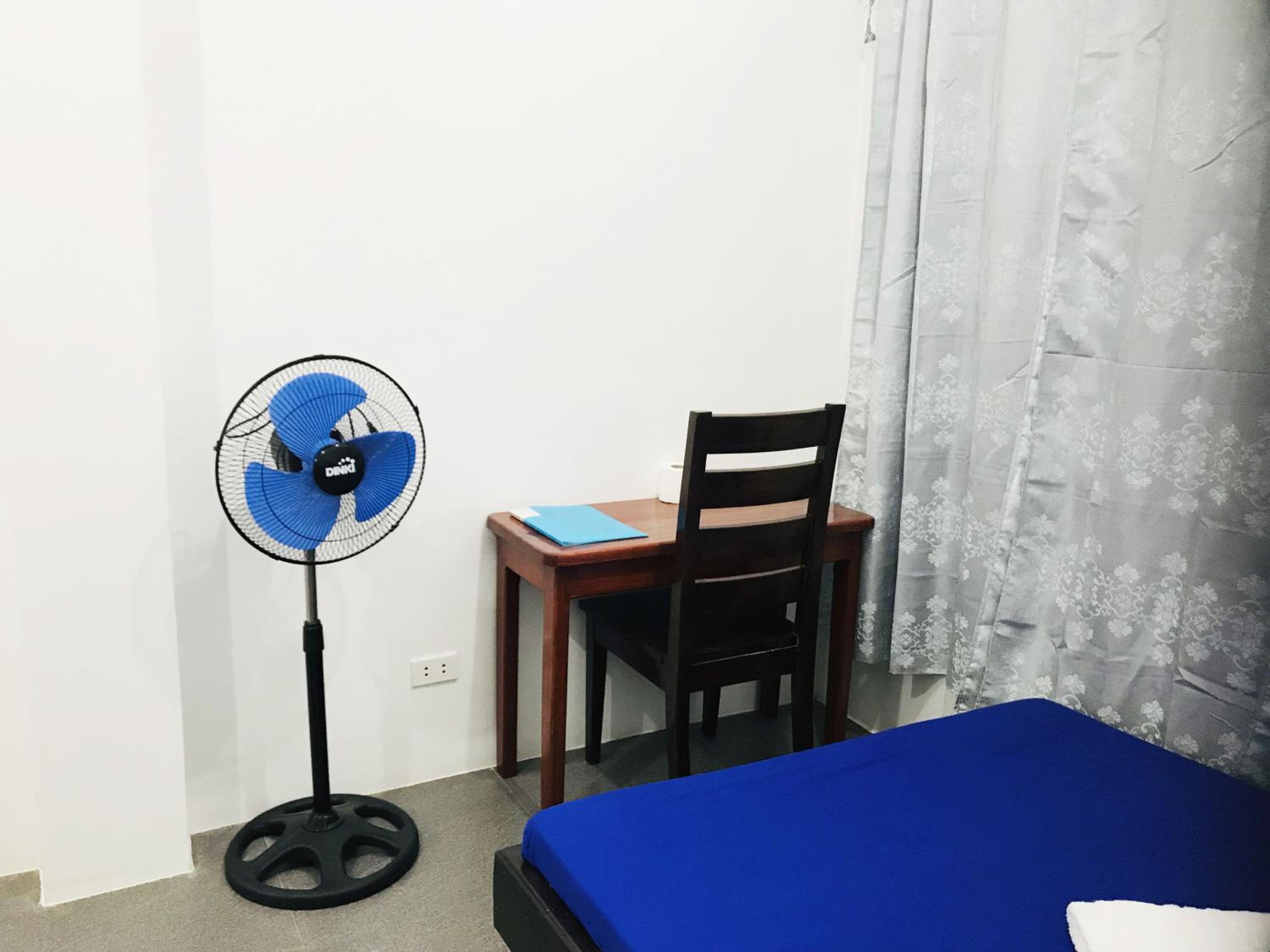 Double Room - Photo 4