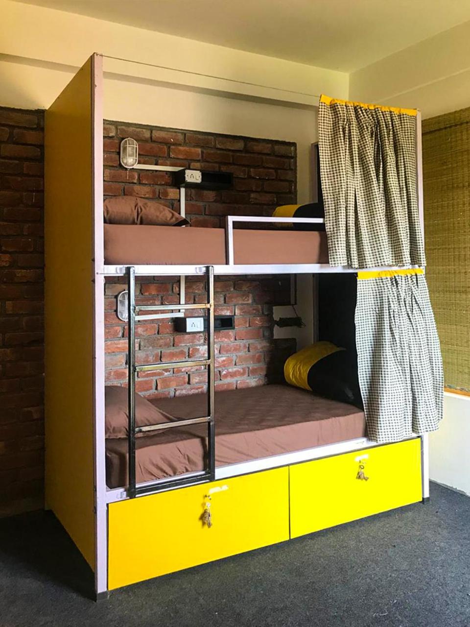Bed in 4-Bed Mixed Dormitory Room photo 1