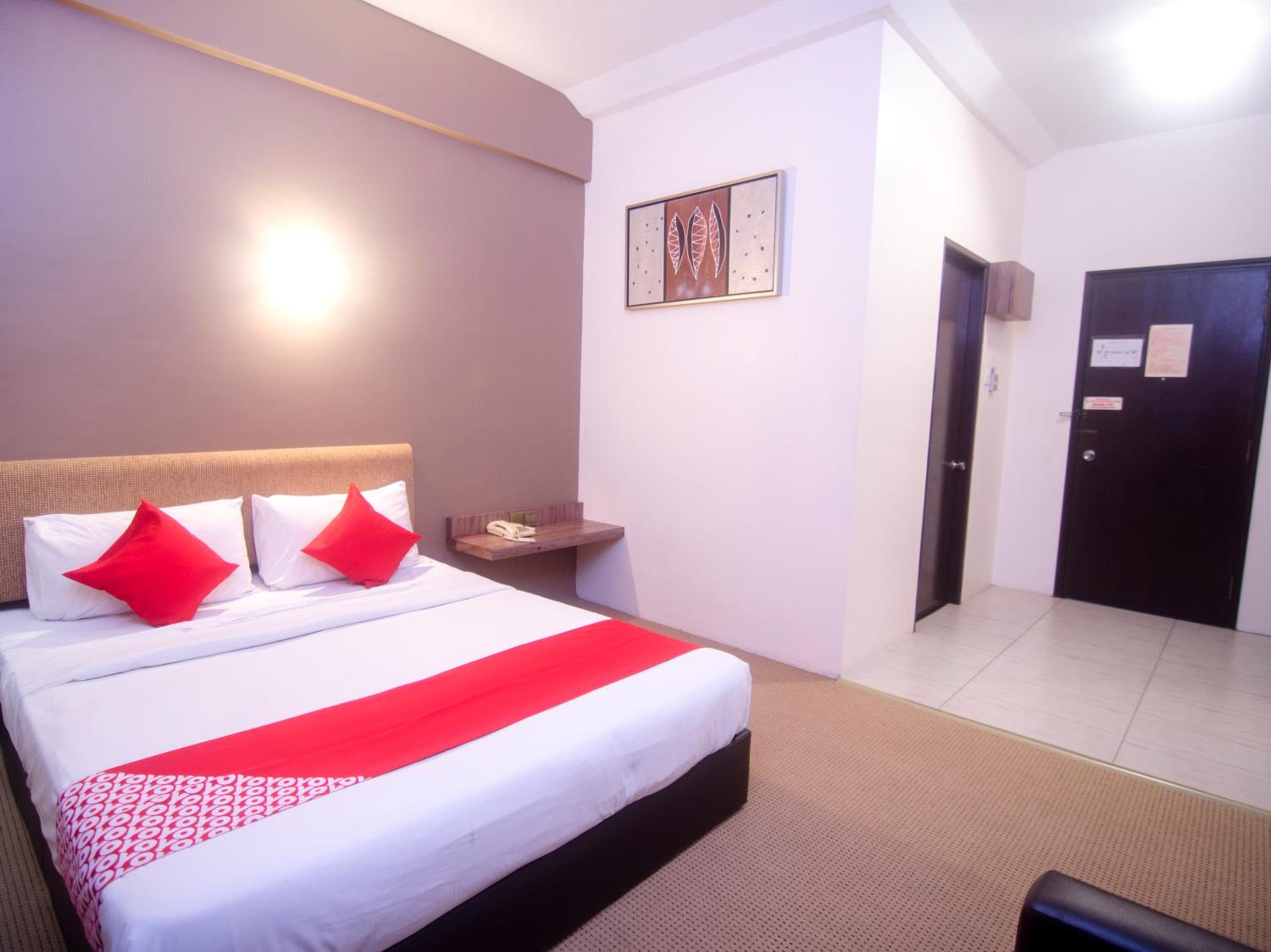 Deluxe Double Room photo 2
