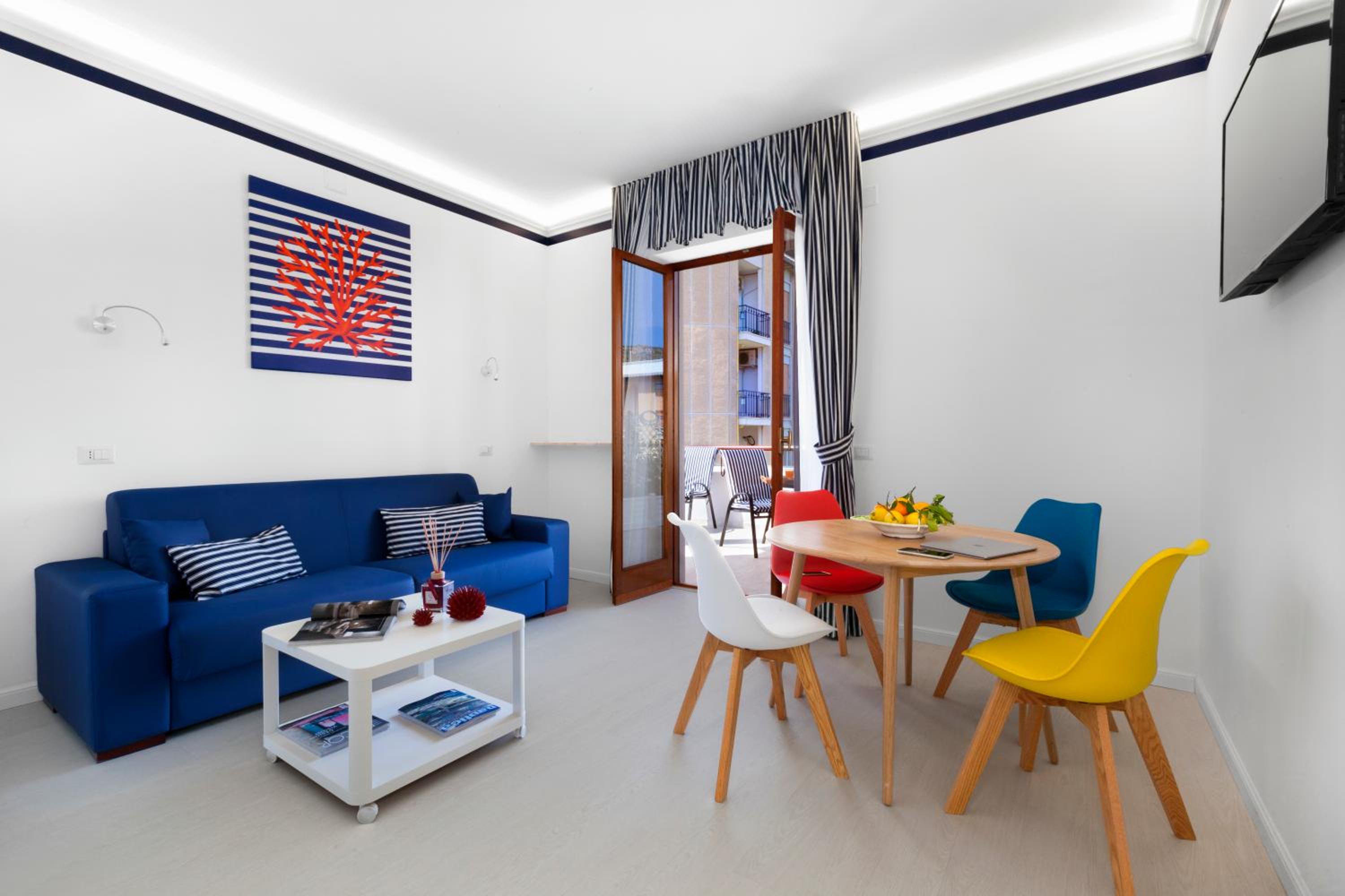 Apartment with Terrace photo 2