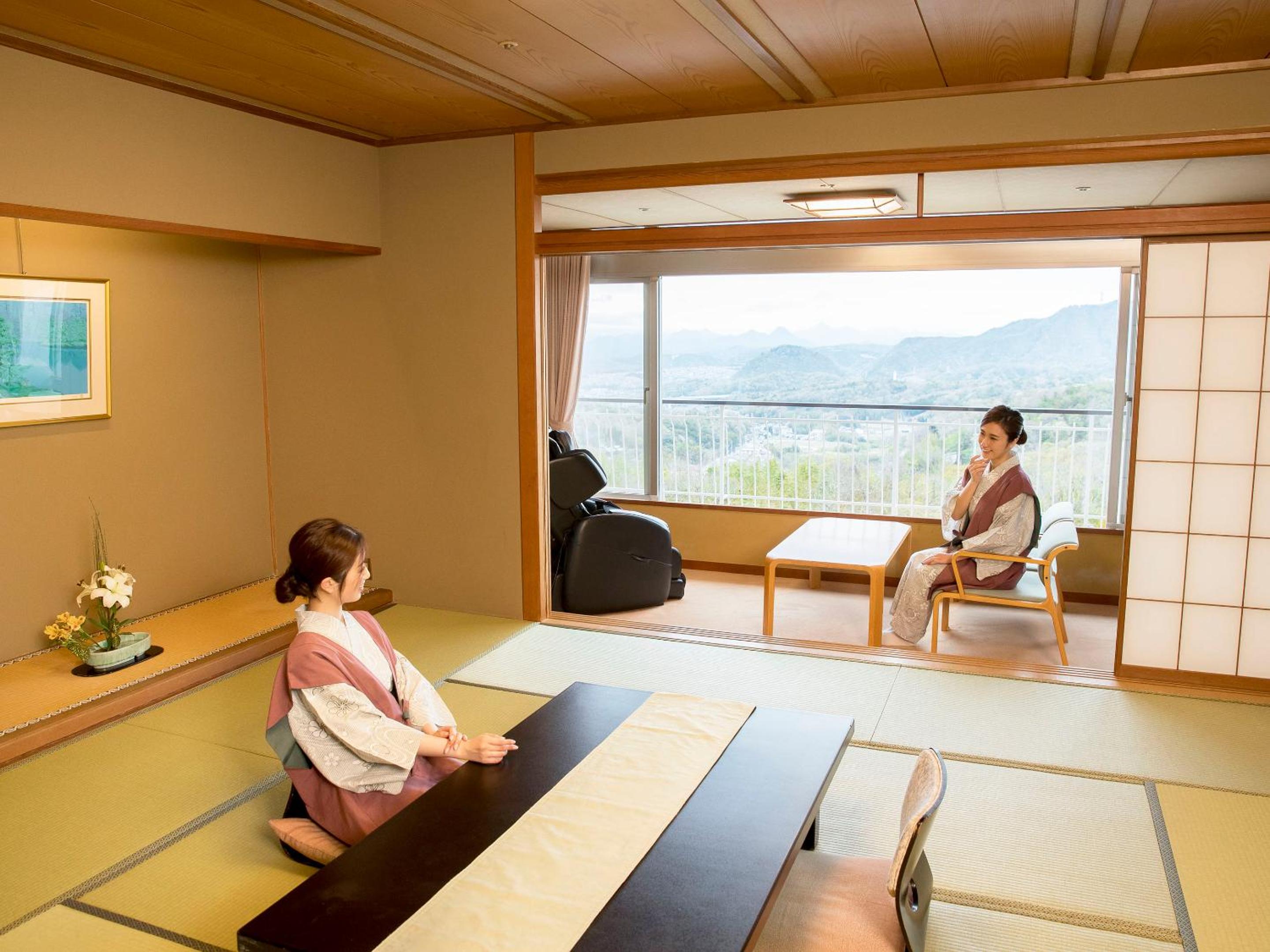 Deluxe Japanese Room, 4 Adults, Non-Smoking, Kaiseki Dinner with Wagyu Beef at Restaurant