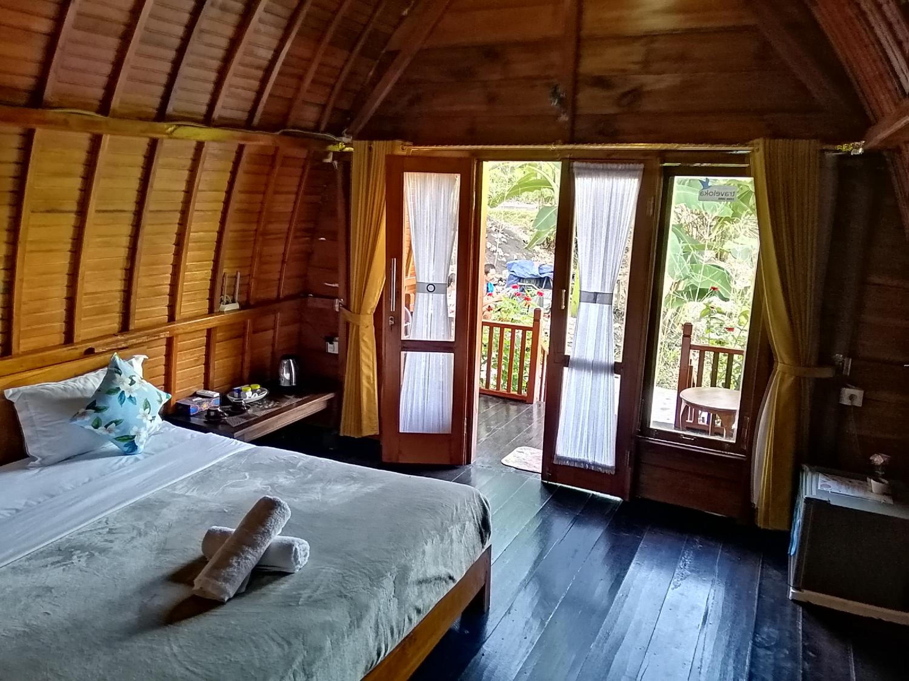 Double Room with Garden View - Photo 32