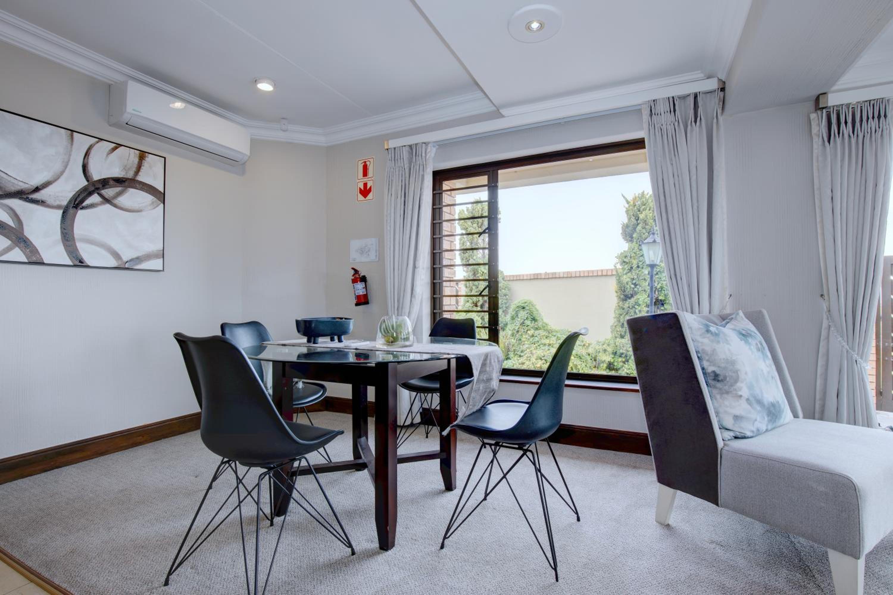 Superior Suite 3 photo 3