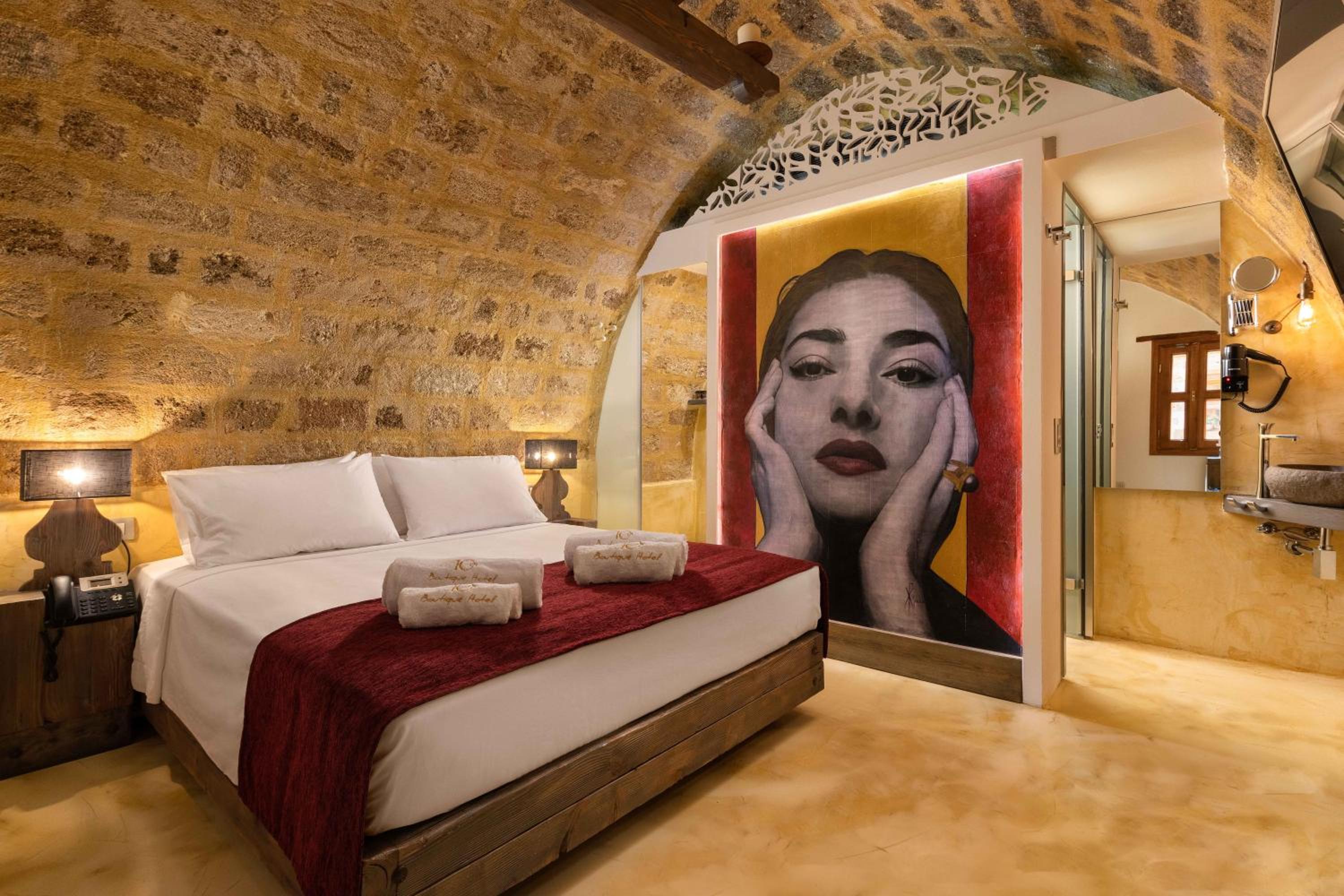 Deluxe Stone Room - Photo 1