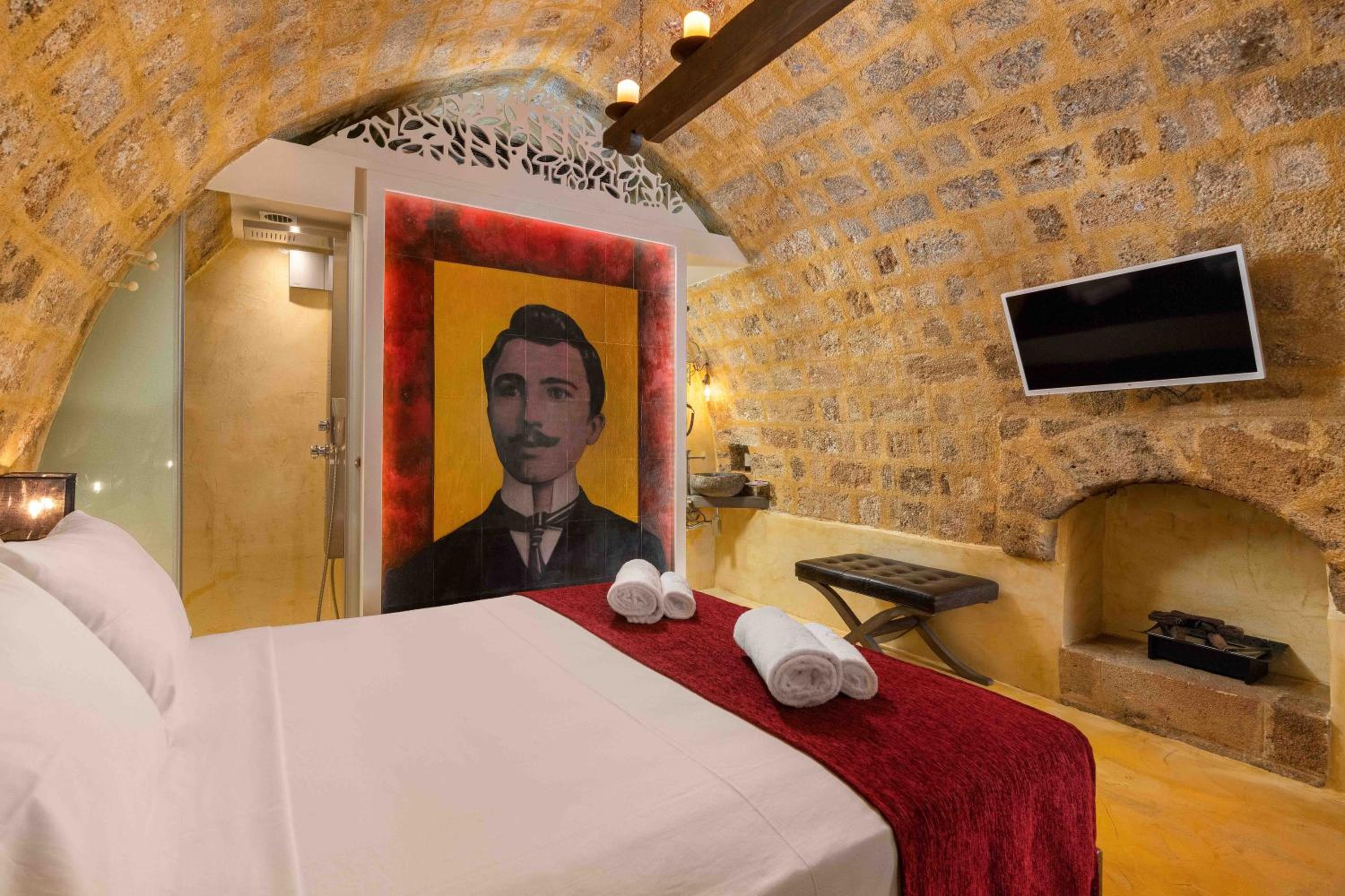 Deluxe Stone Room - Photo 4