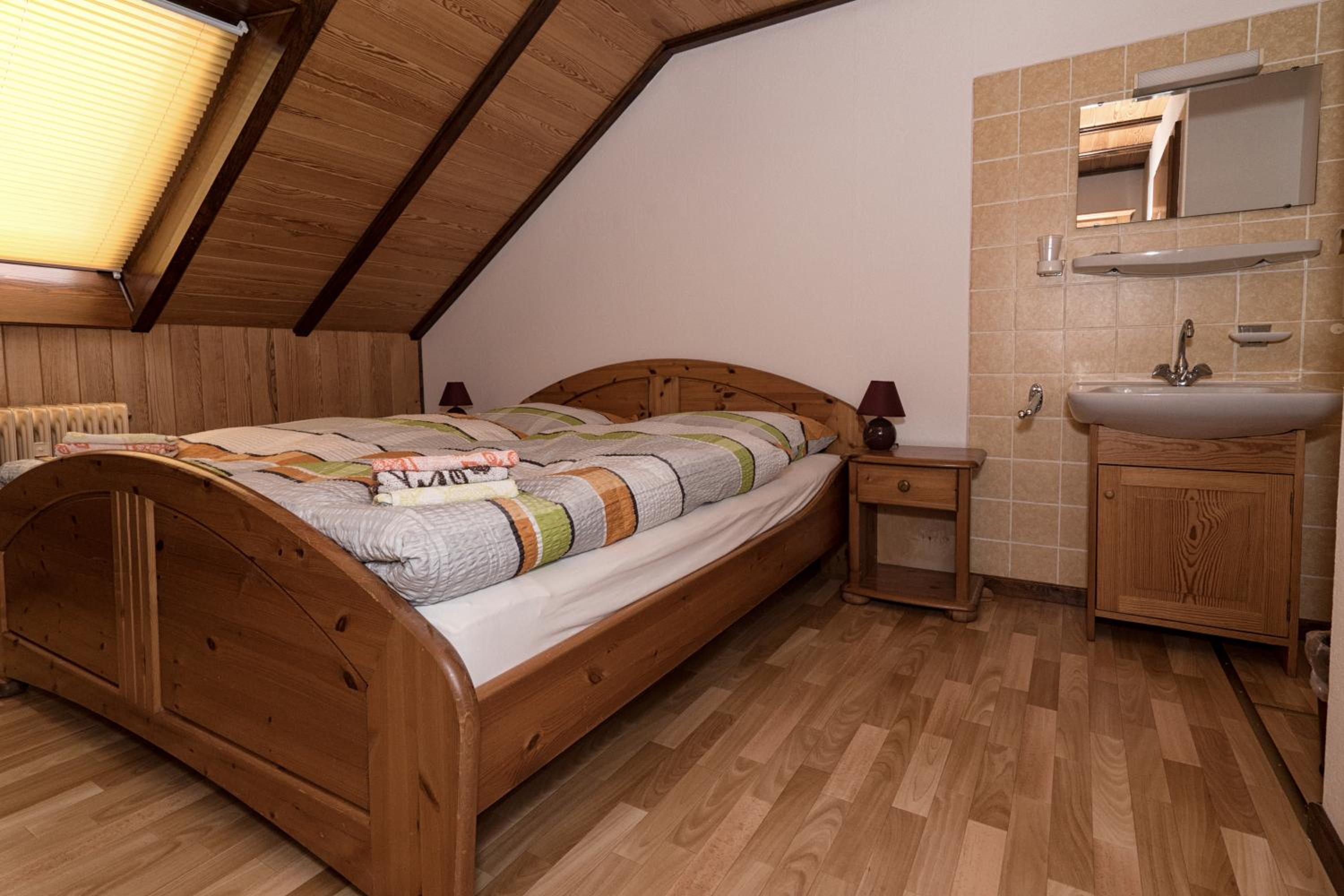 Standard Double Room with Shared Bathroom