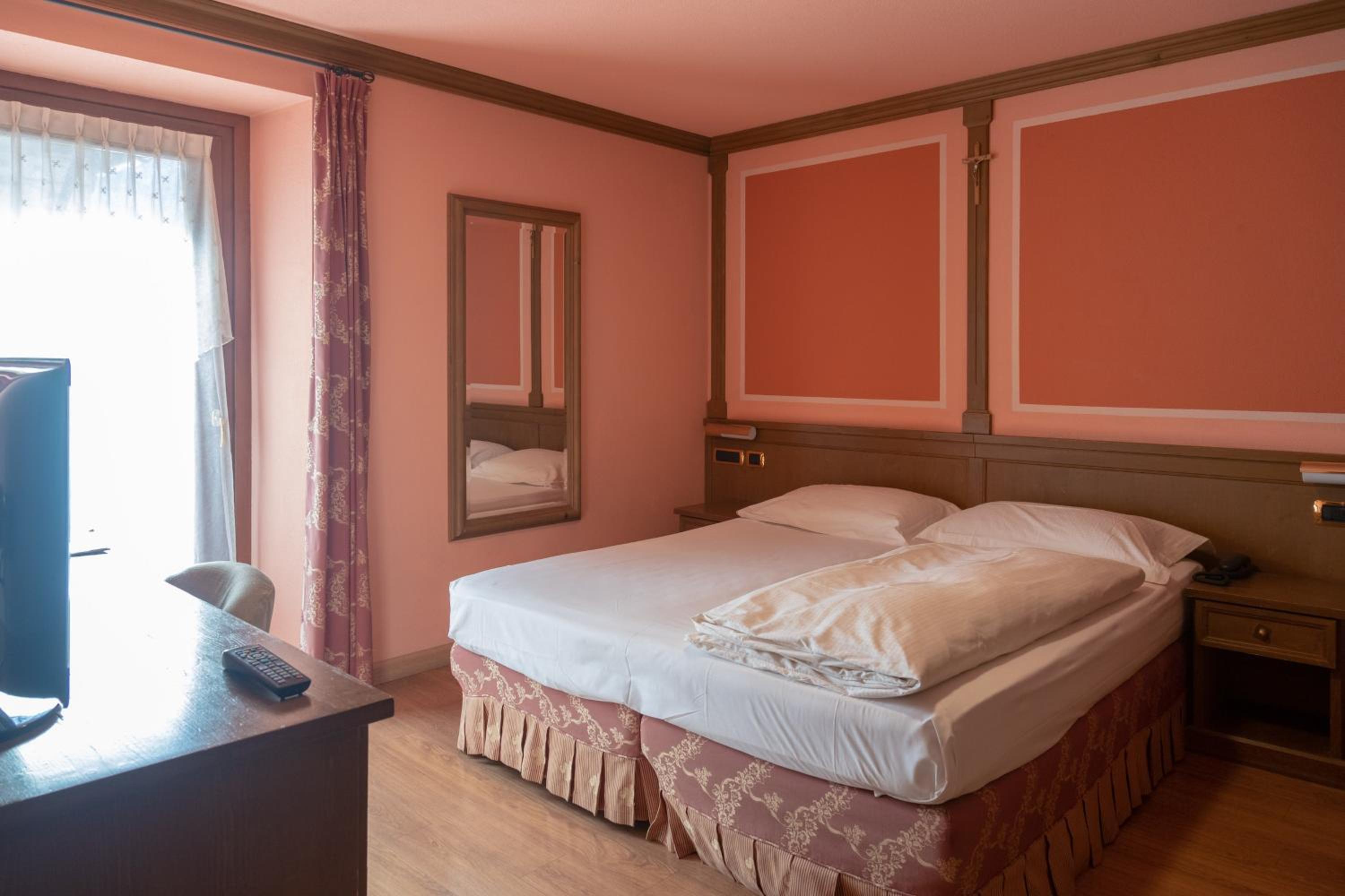 Standard Double or Twin Room with Balcony photo 1