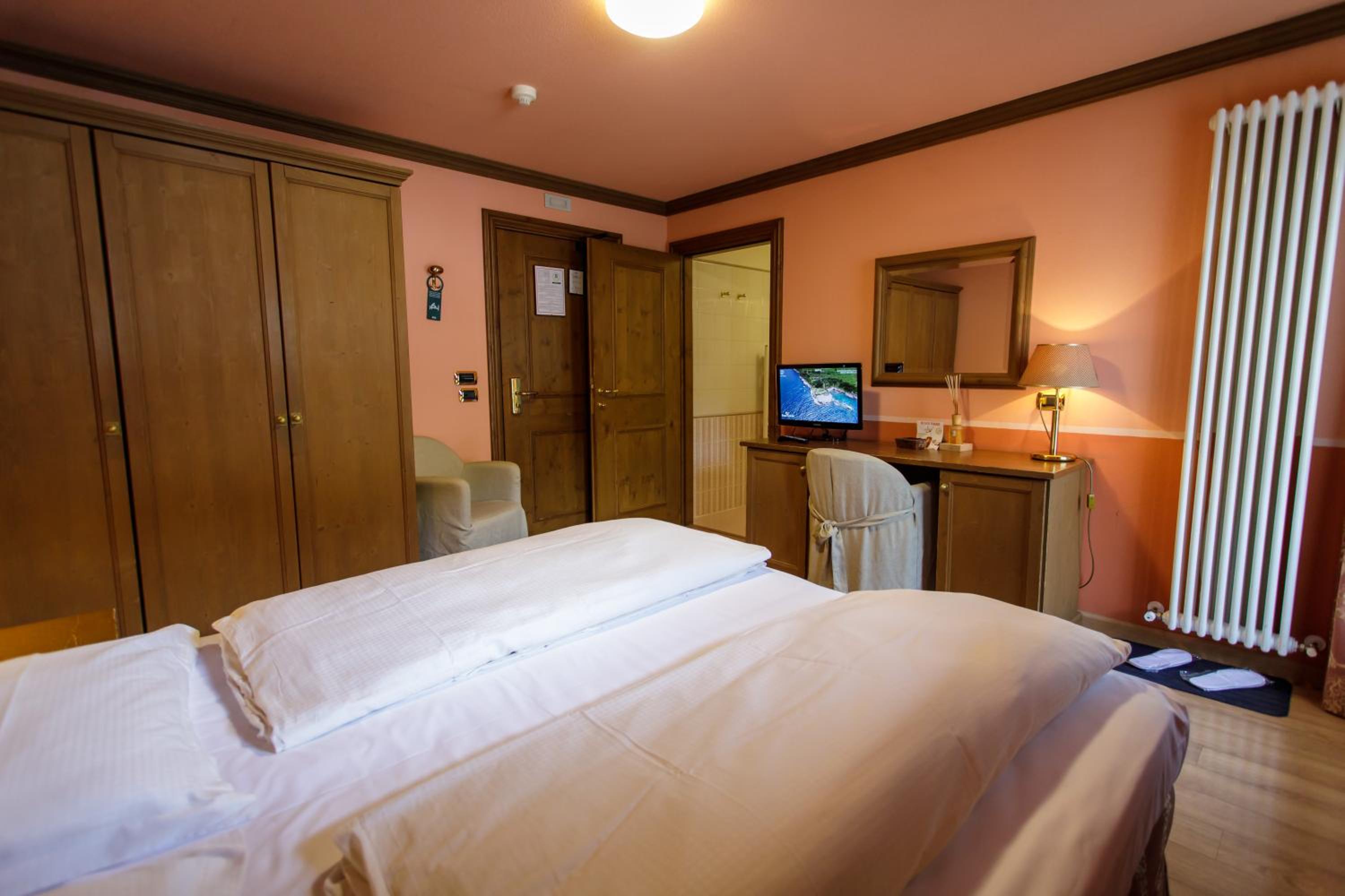 Standard Double or Twin Room with Balcony photo 1
