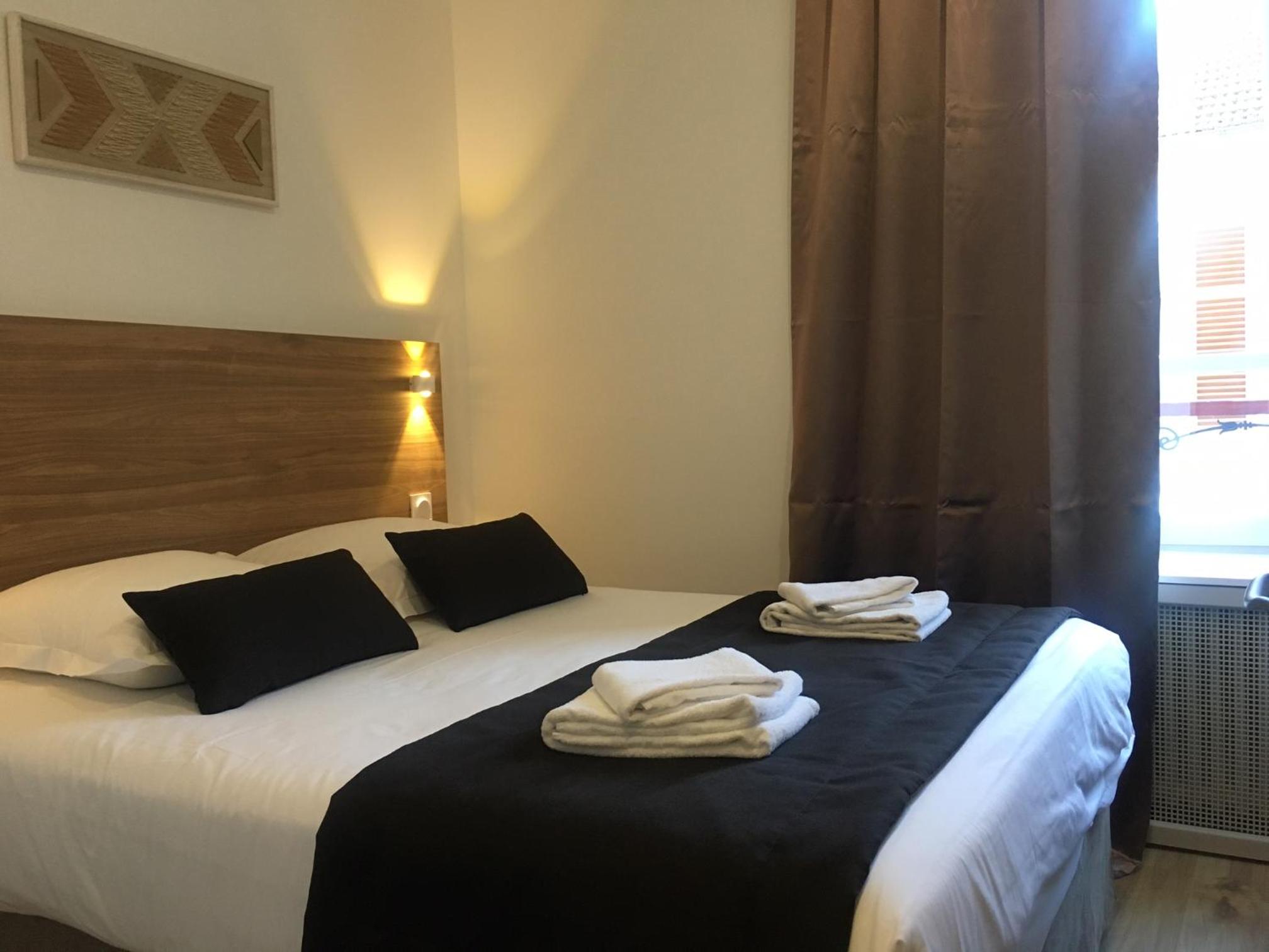 Small Double Room - Photo 2