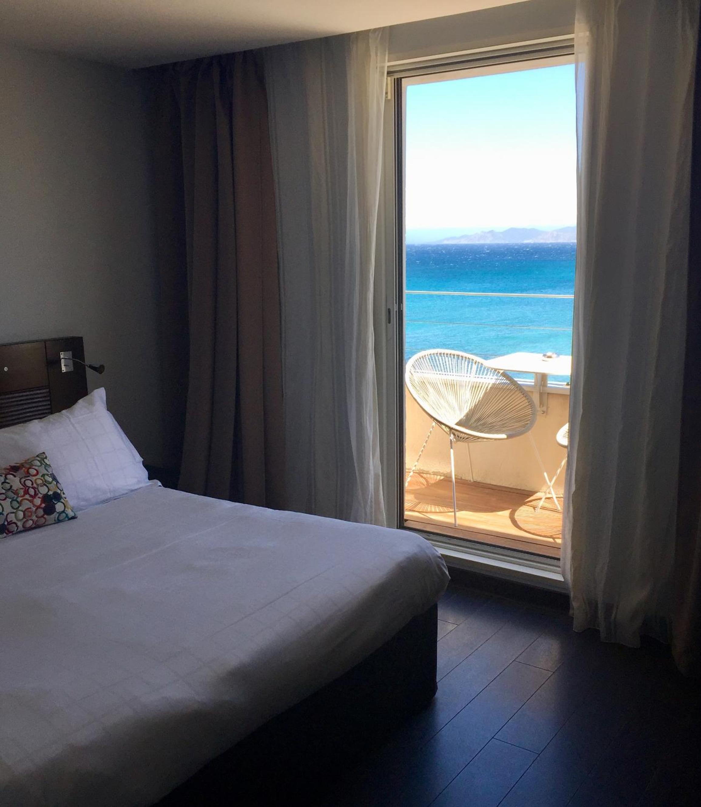 Double Room with Sea View photo 2