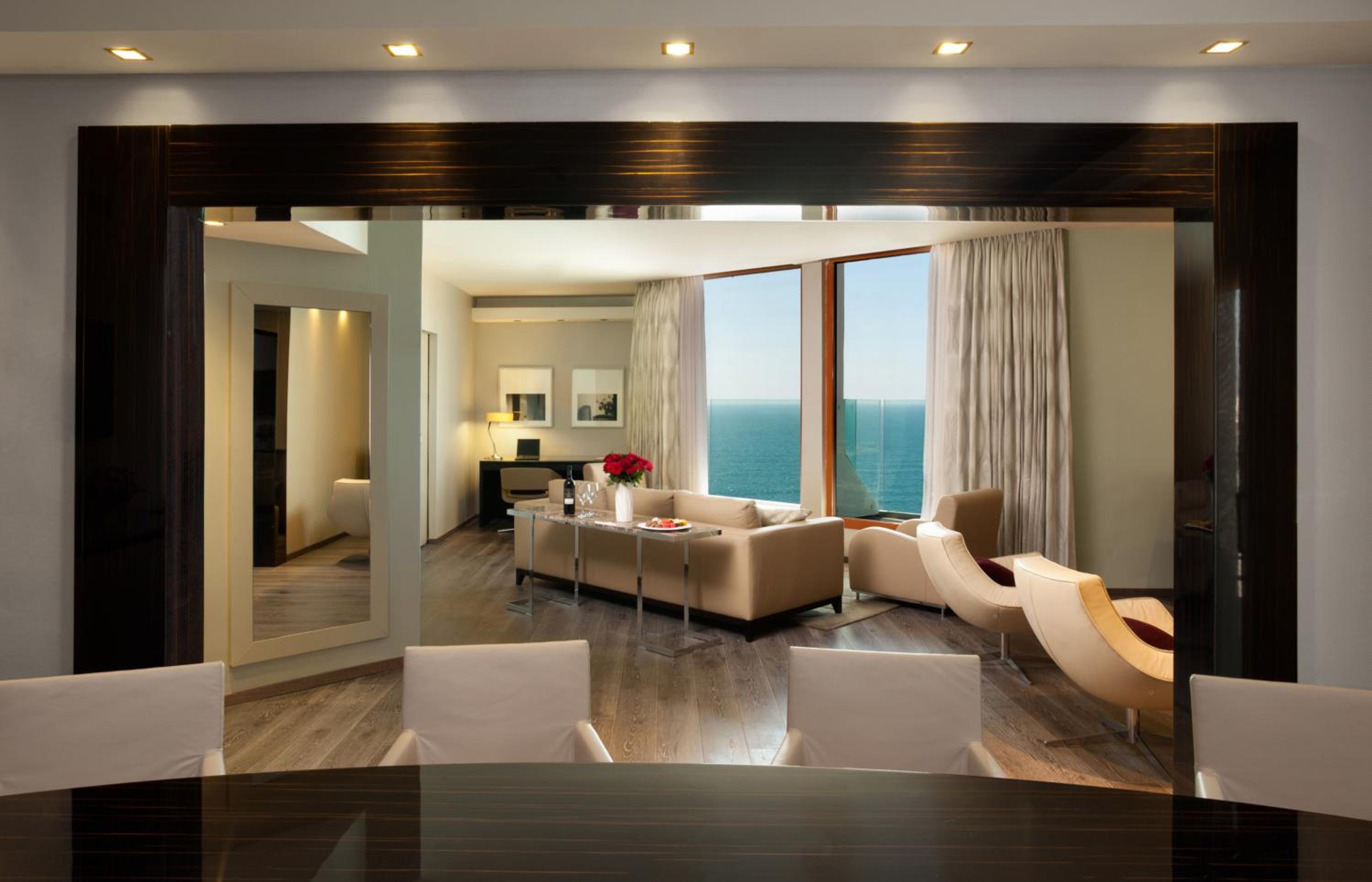 Presidential Suite with Sea View photo 2