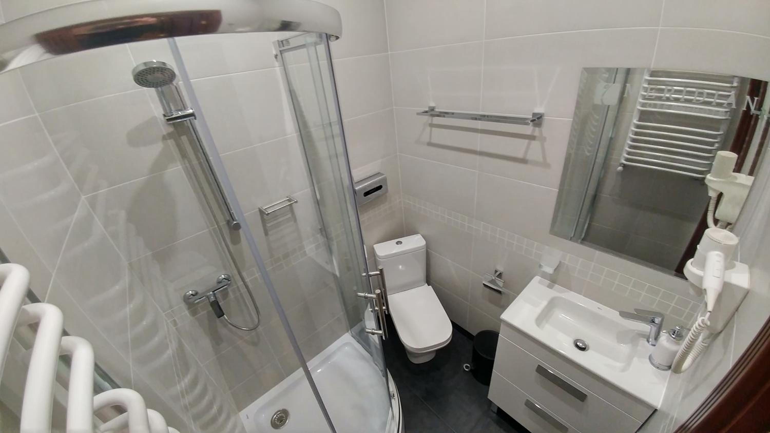 Standard Triple Room photo 2