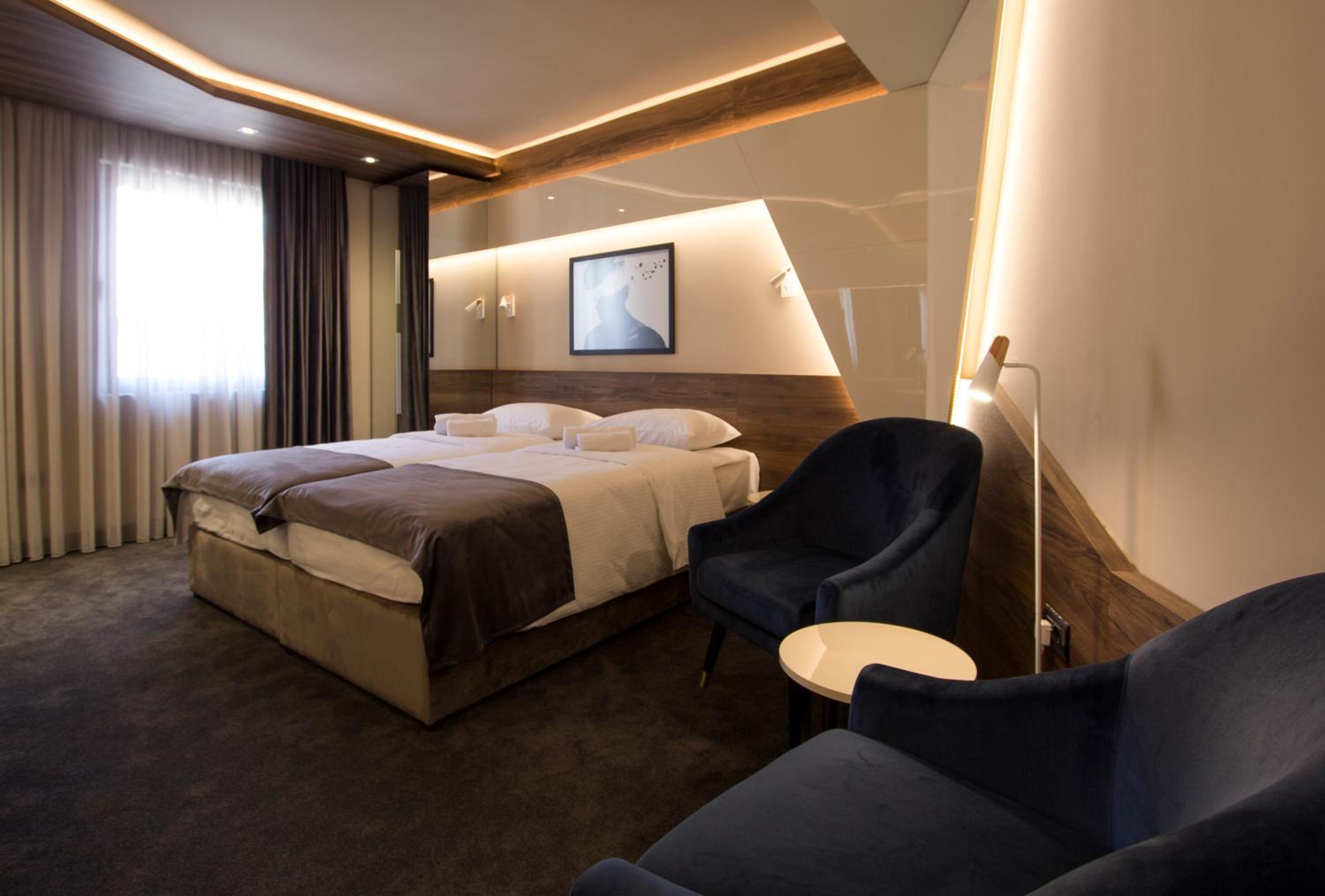 Deluxe Double or Twin Room with Balcony