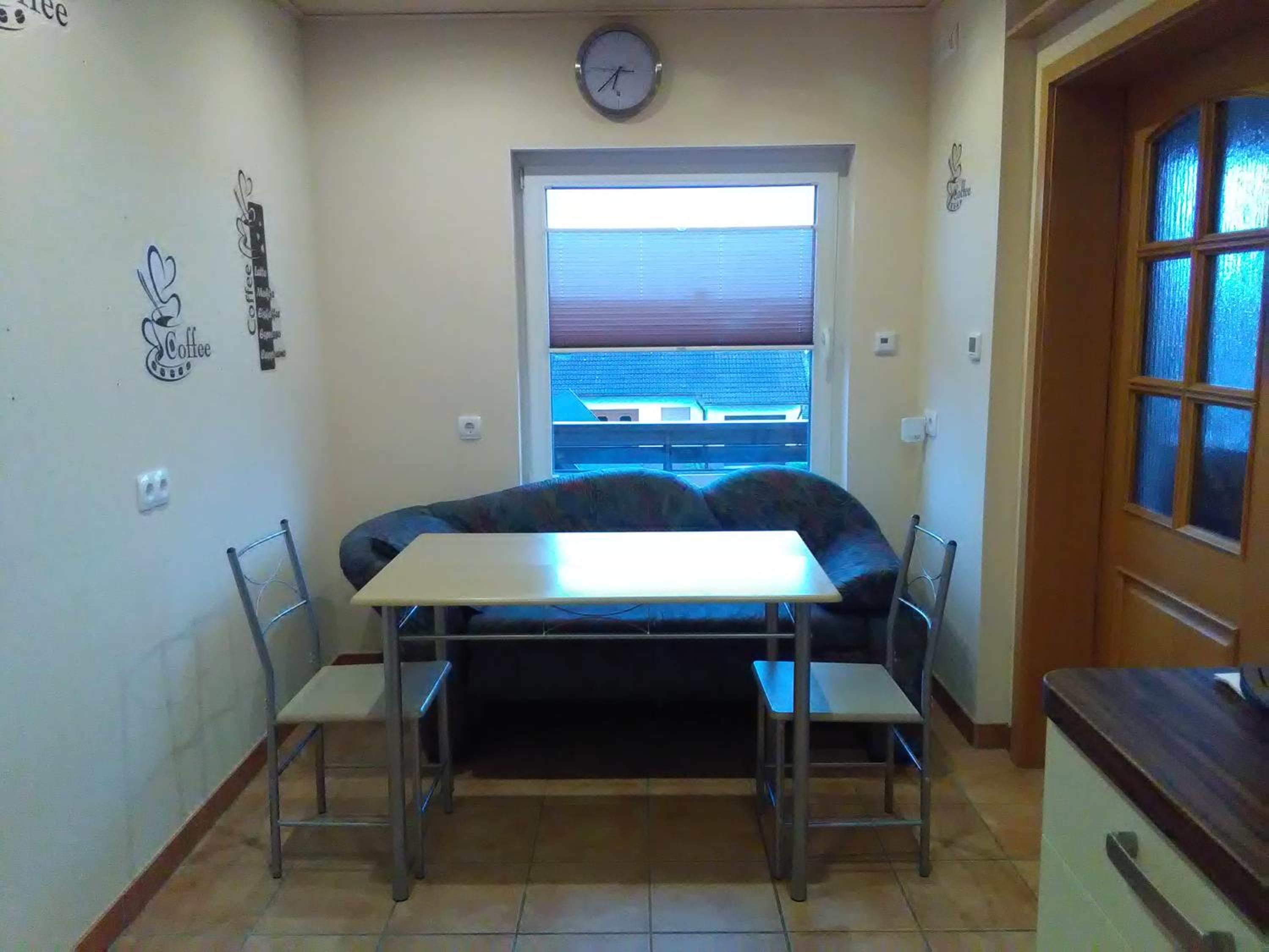Triple Room with Private Bathroom photo 2