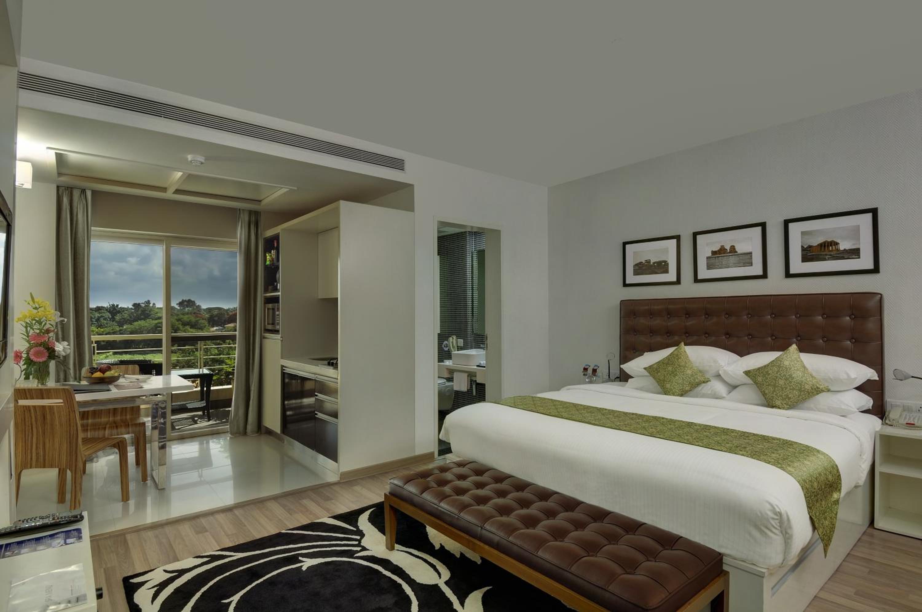 Studio Suite With Balcony with 20% discount on food and soft beverages and spa and Happy Hour 1+1 at By the Blue - Photo 1