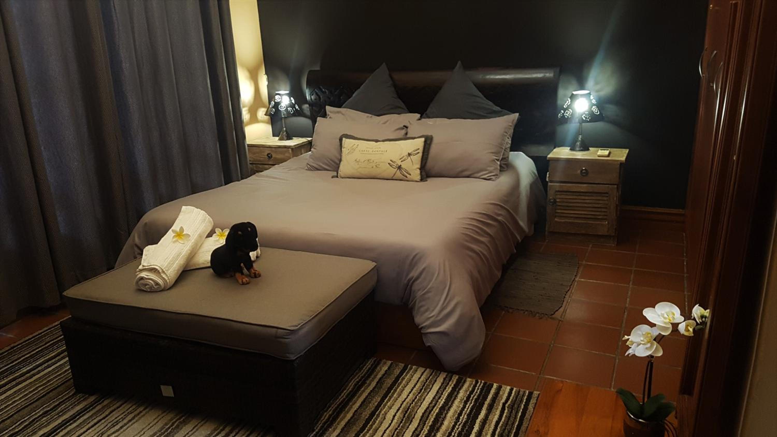 One-Bedroom Apartment - Photo 32