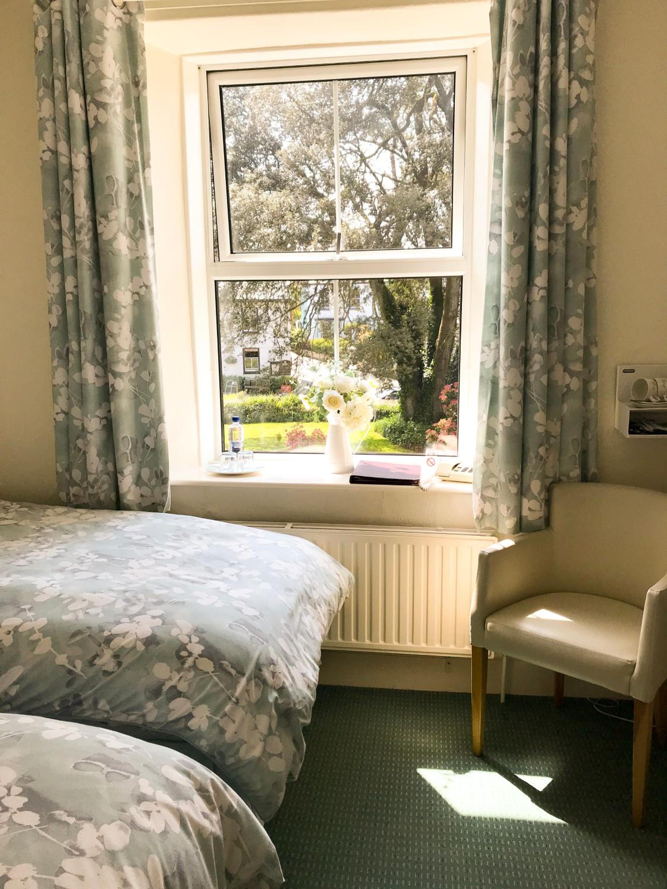 Deluxe Twin Room photo 3