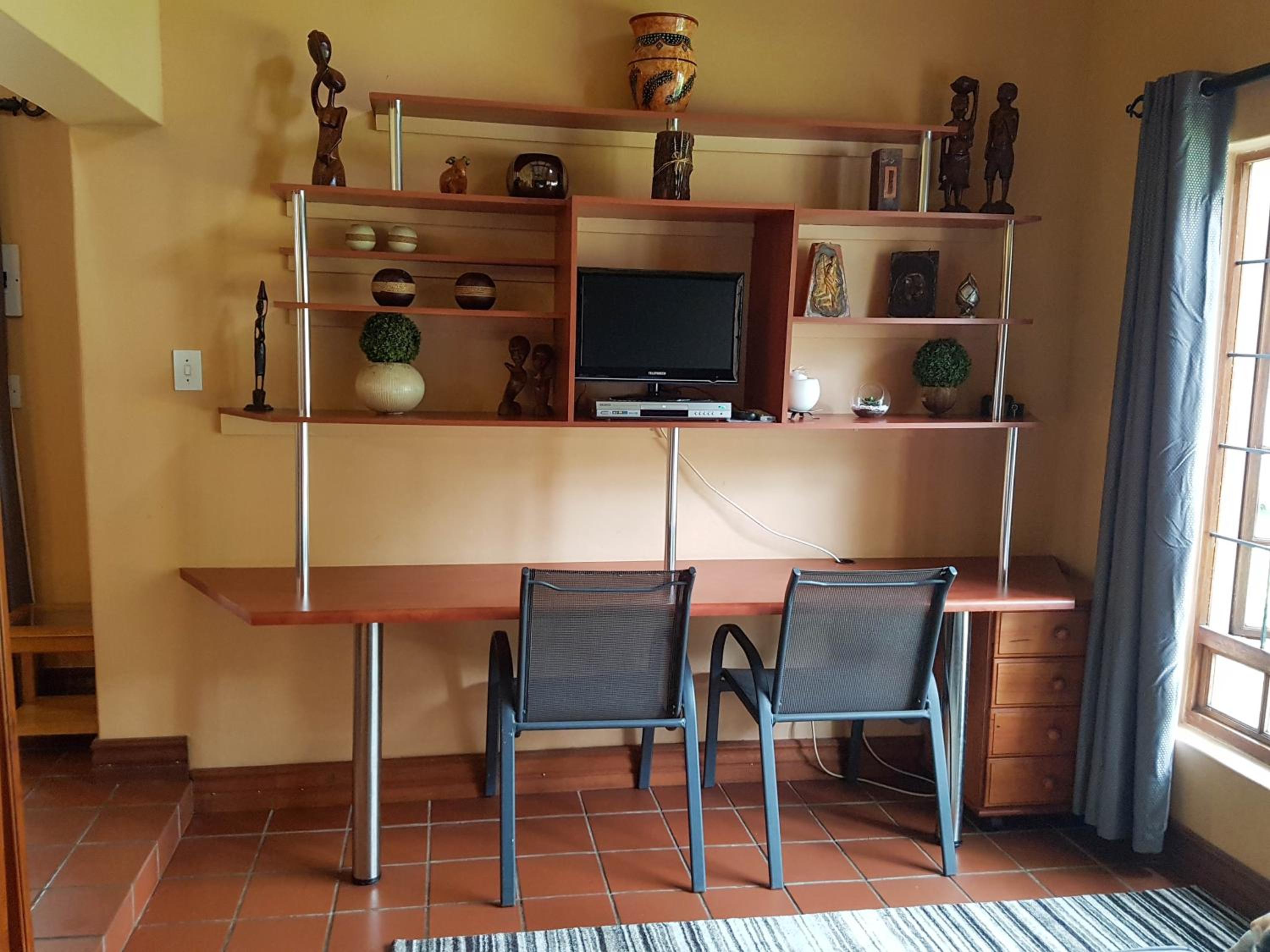 One-Bedroom Apartment - Photo 26