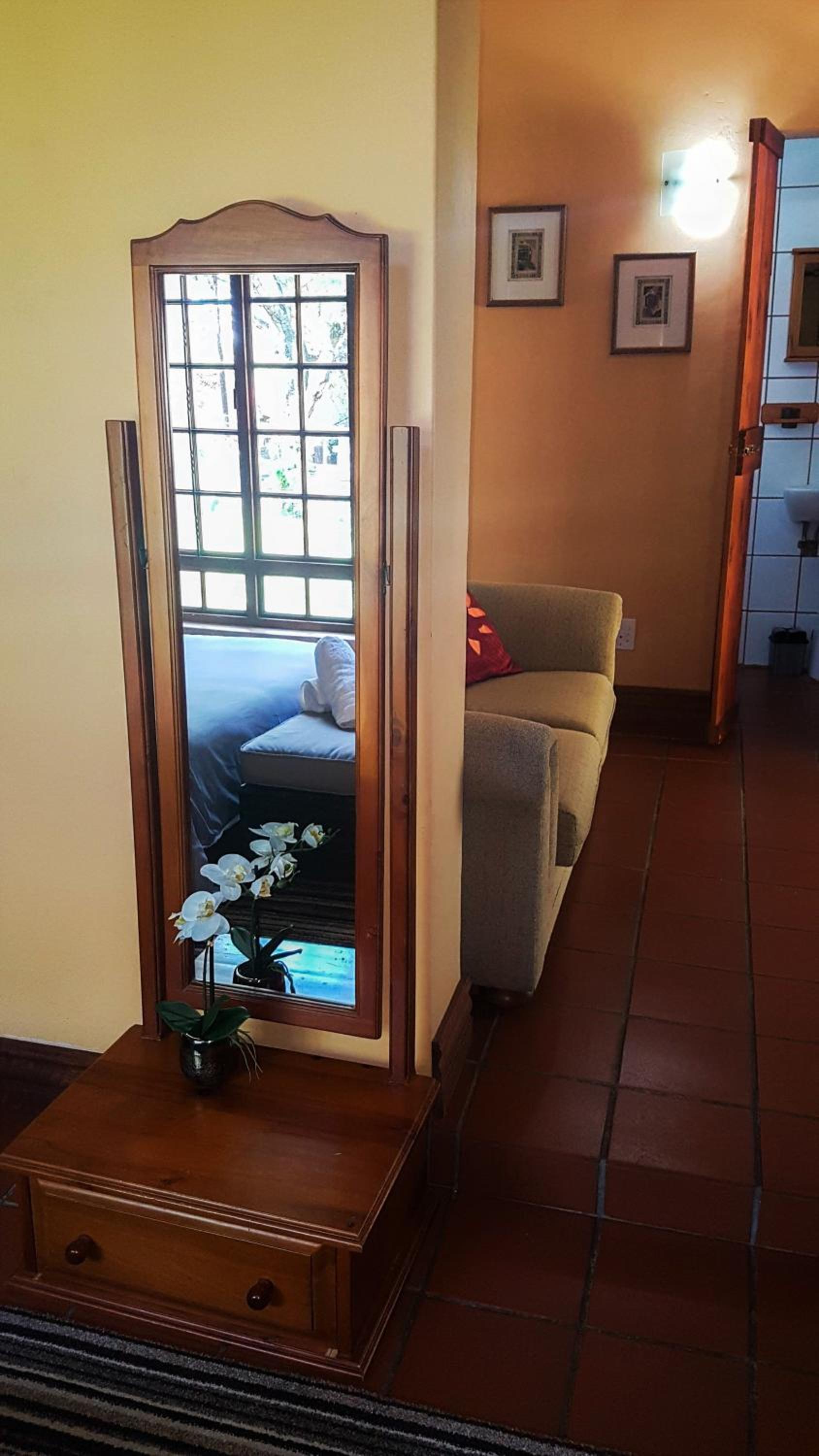 One-Bedroom Apartment - Photo 25