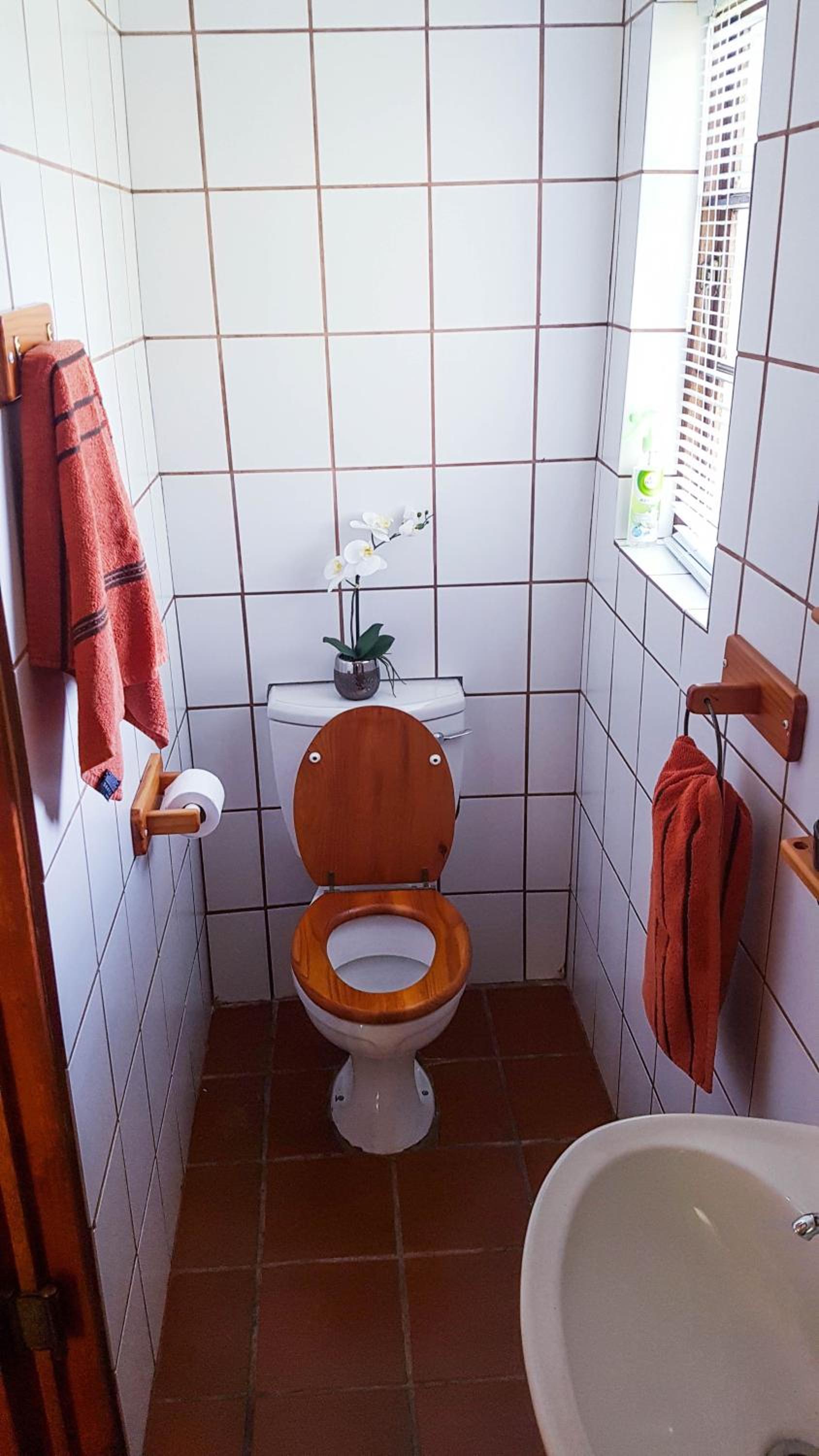 One-Bedroom Apartment - Photo 13