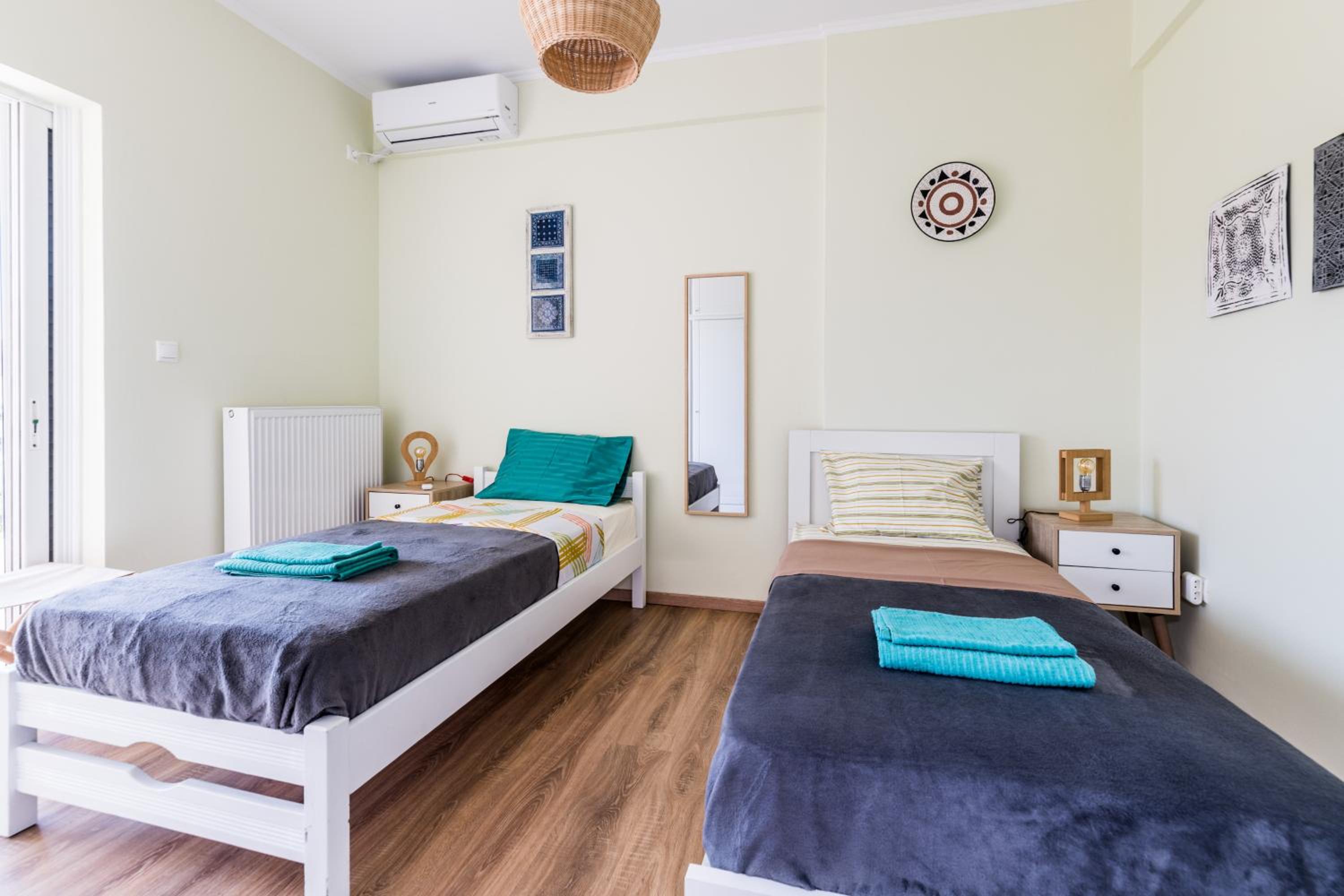 Two-Bedroom Apartment - Photo 16