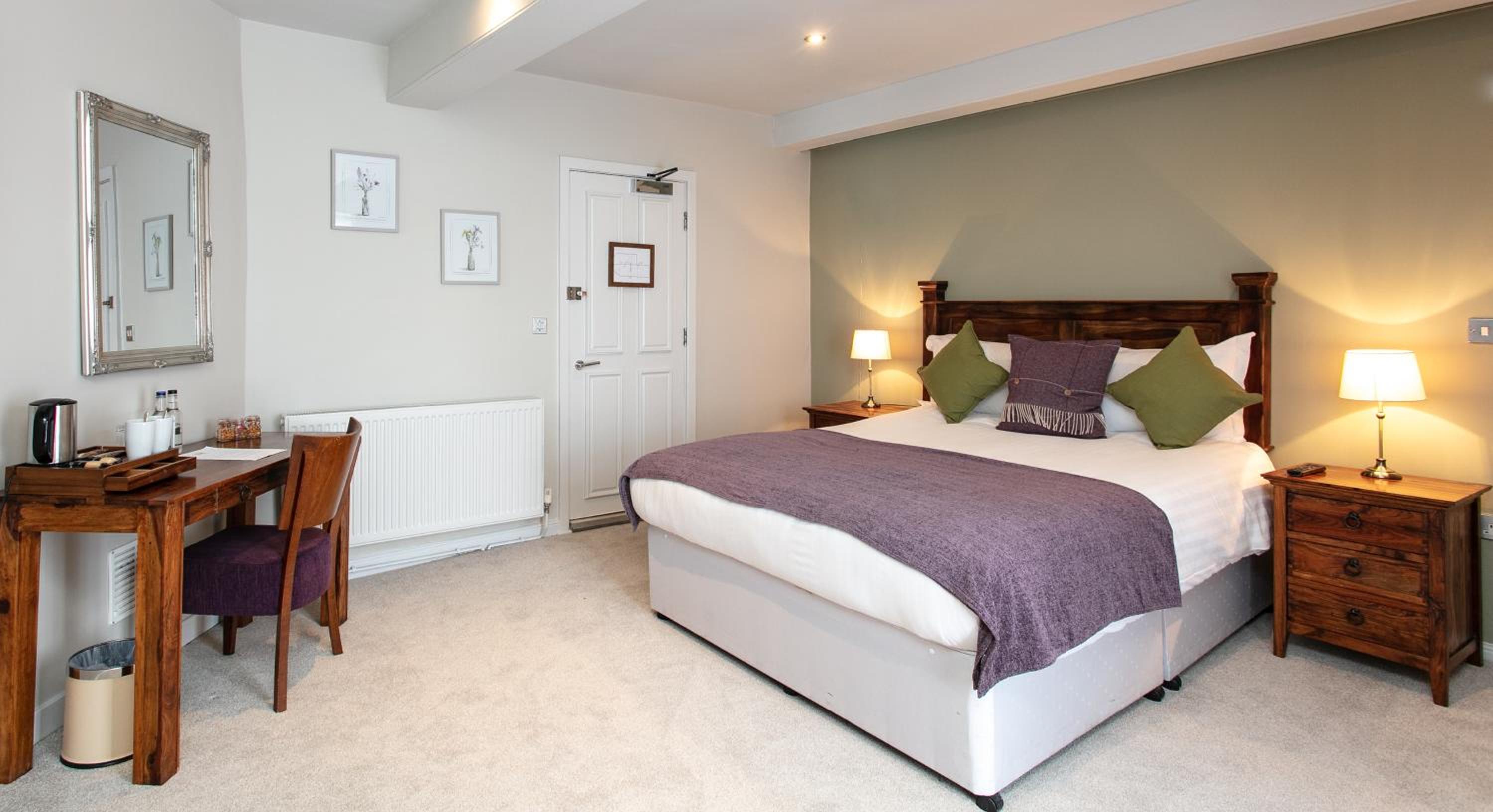 Superior Double Room - Photo 2